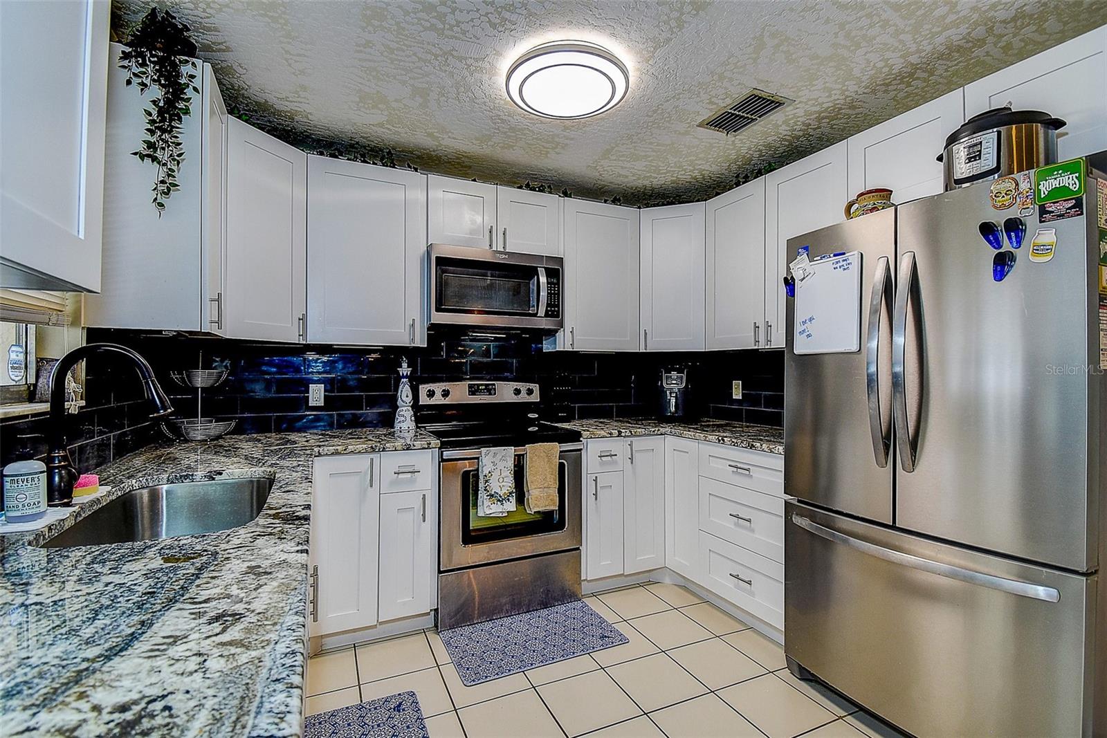 Image 13 of 37 For 6460 101st Avenue N