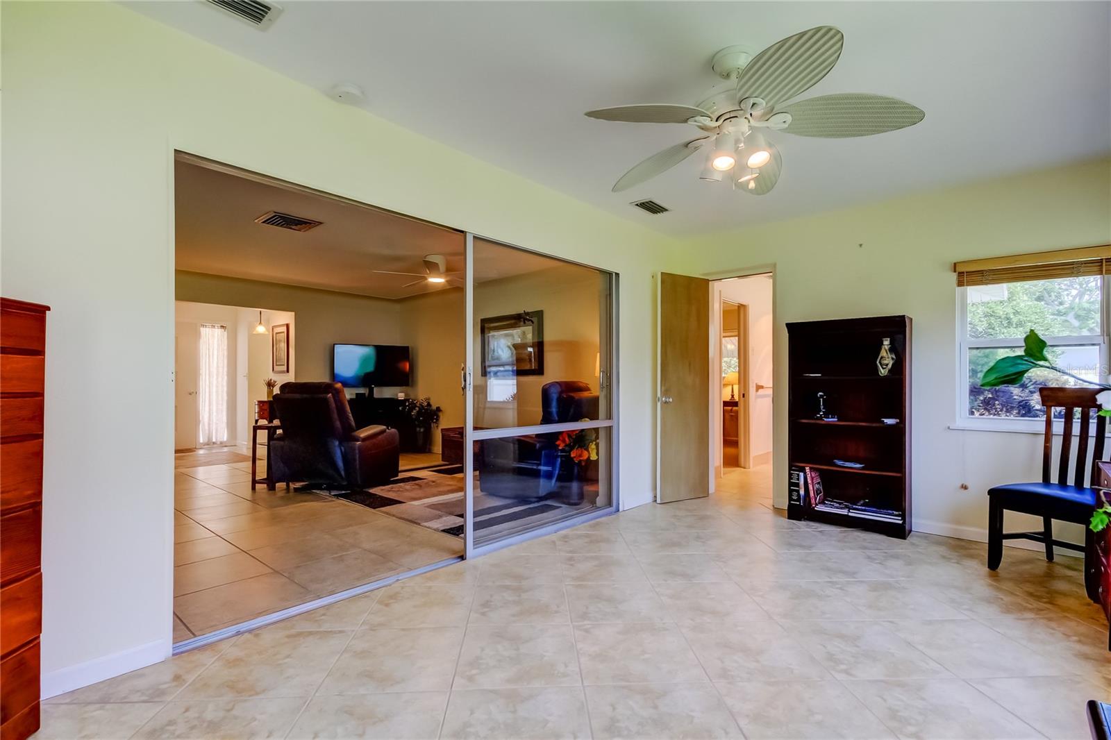 Image 16 of 29 For 4300 31st Avenue N