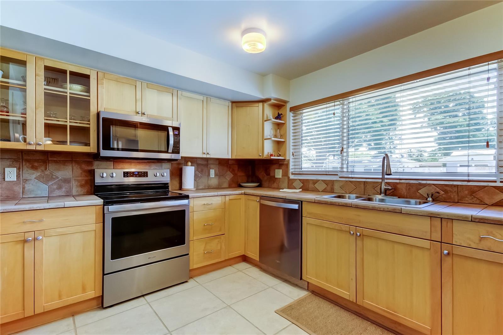Image 3 of 29 For 4300 31st Avenue N