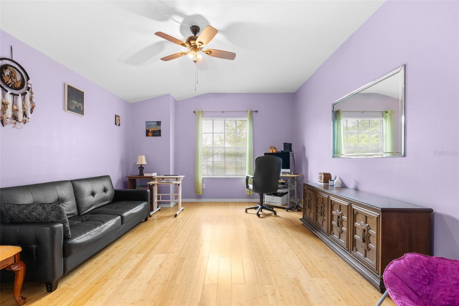 Listing photo id 19 for 26343 Whirlaway Terrace