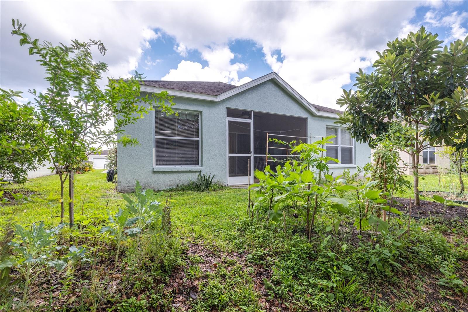 Listing photo id 26 for 26343 Whirlaway Terrace