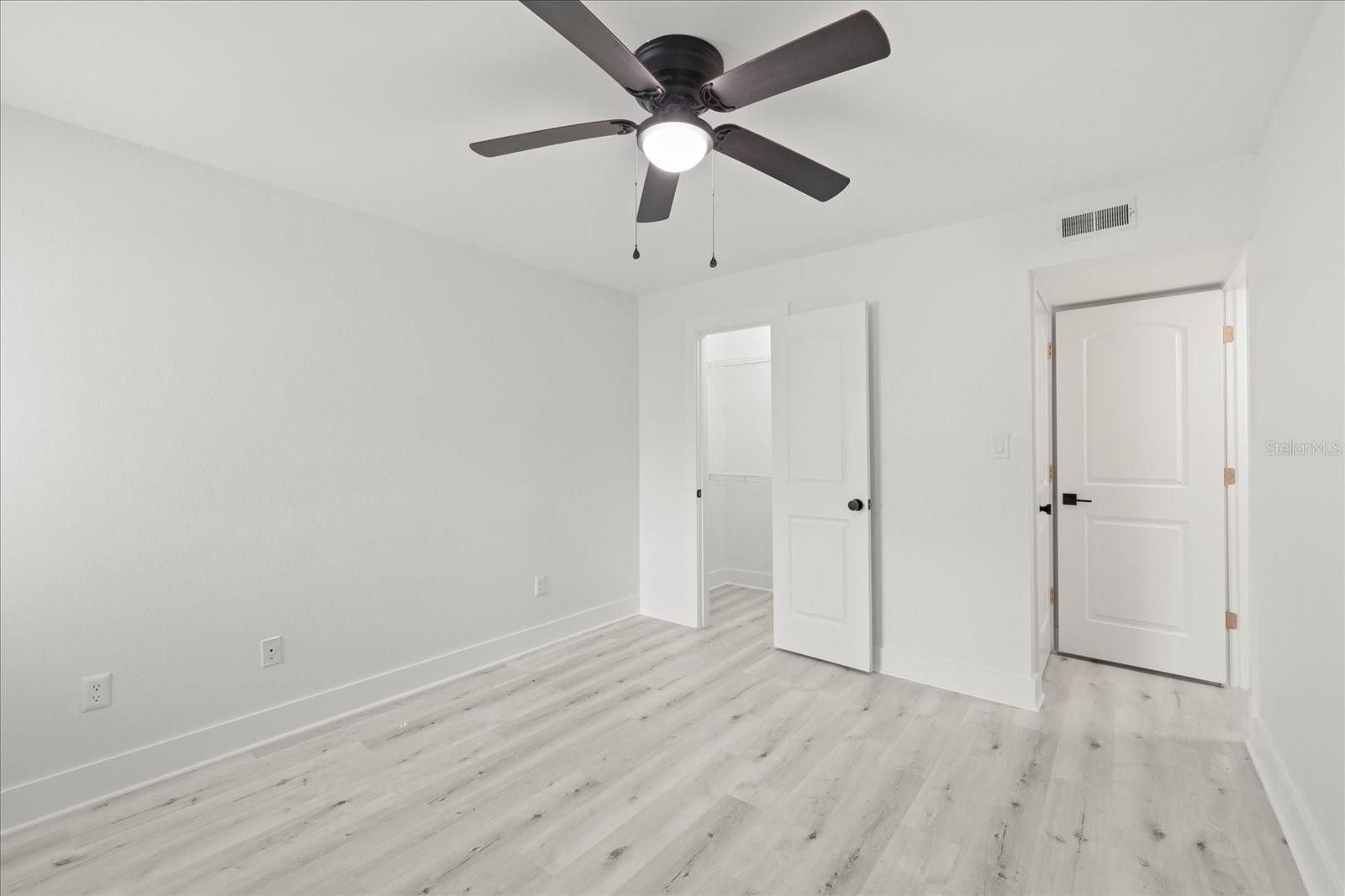 Image 22 of 23 For 525 Lincoln Avenue B108