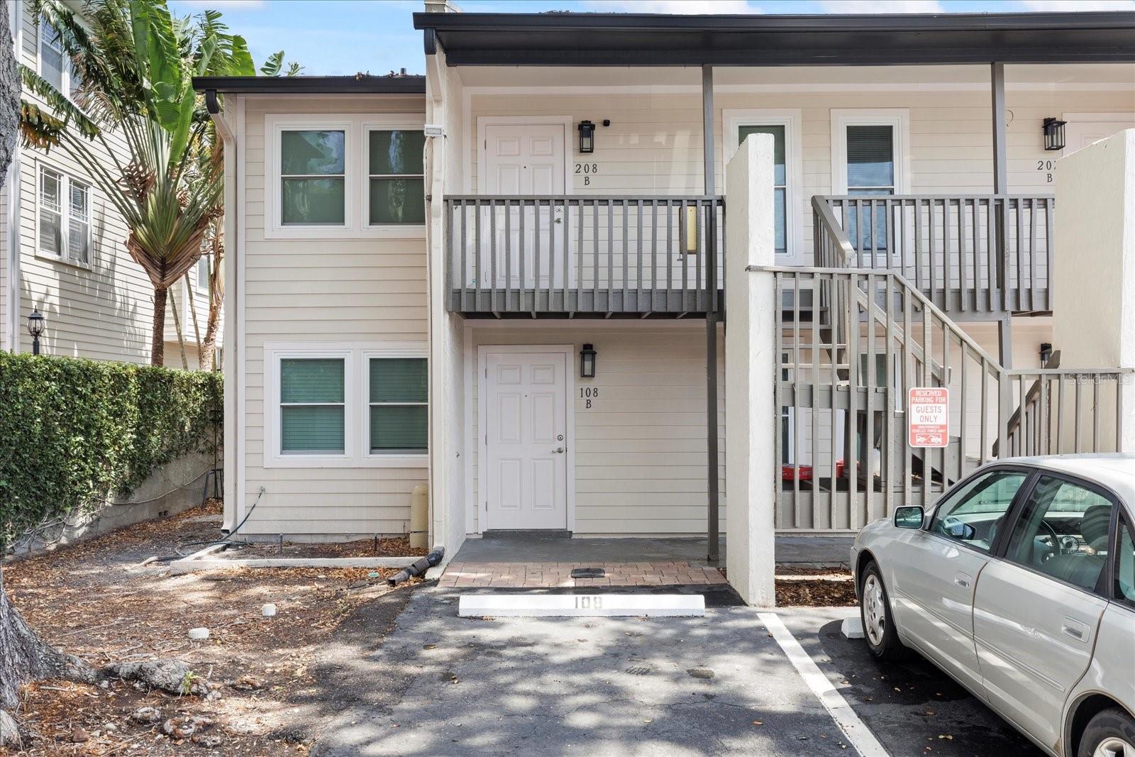 Image 3 of 23 For 525 Lincoln Avenue B108