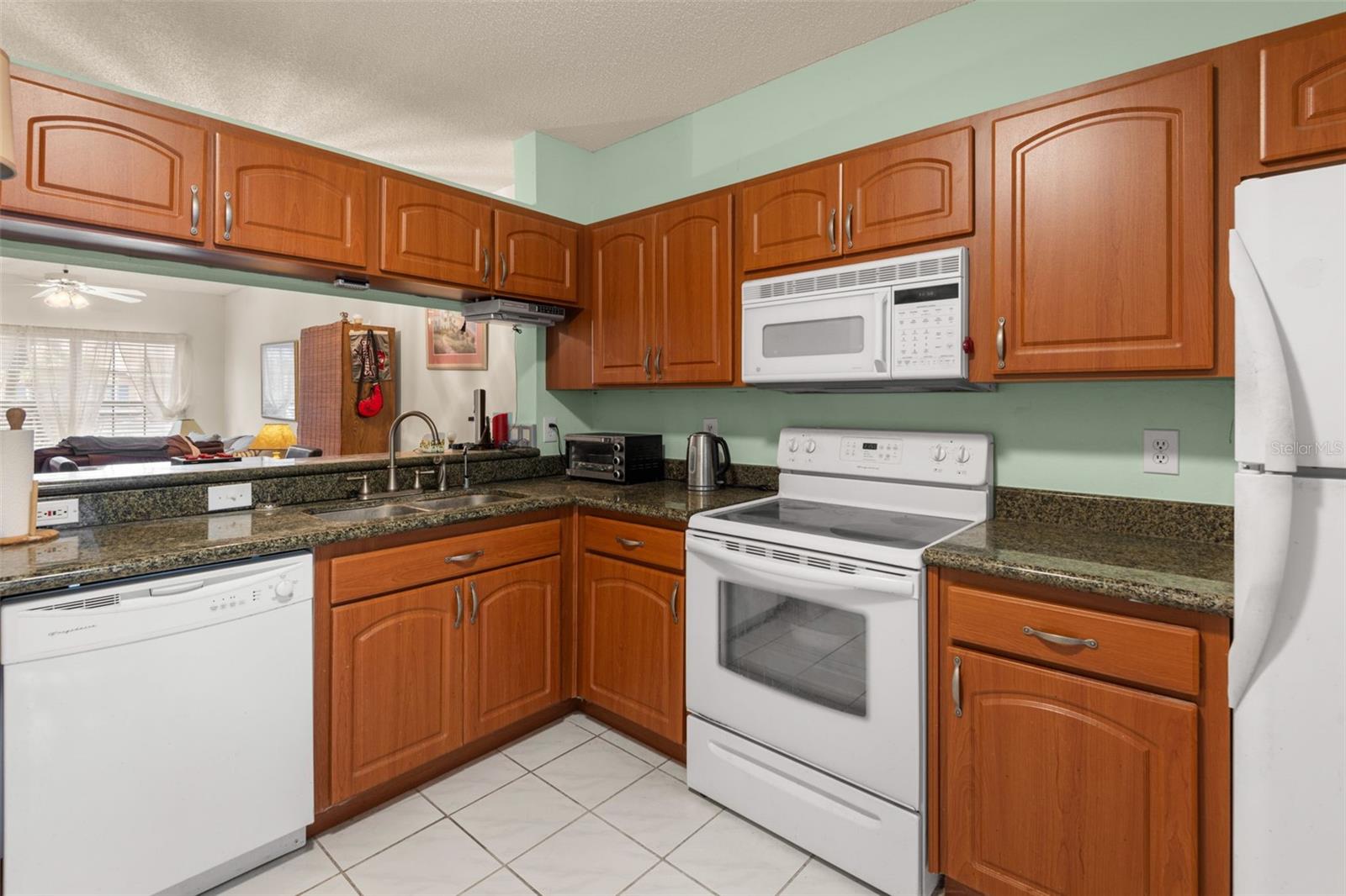 Image 7 of 25 For 6336 Bayside Key Drive