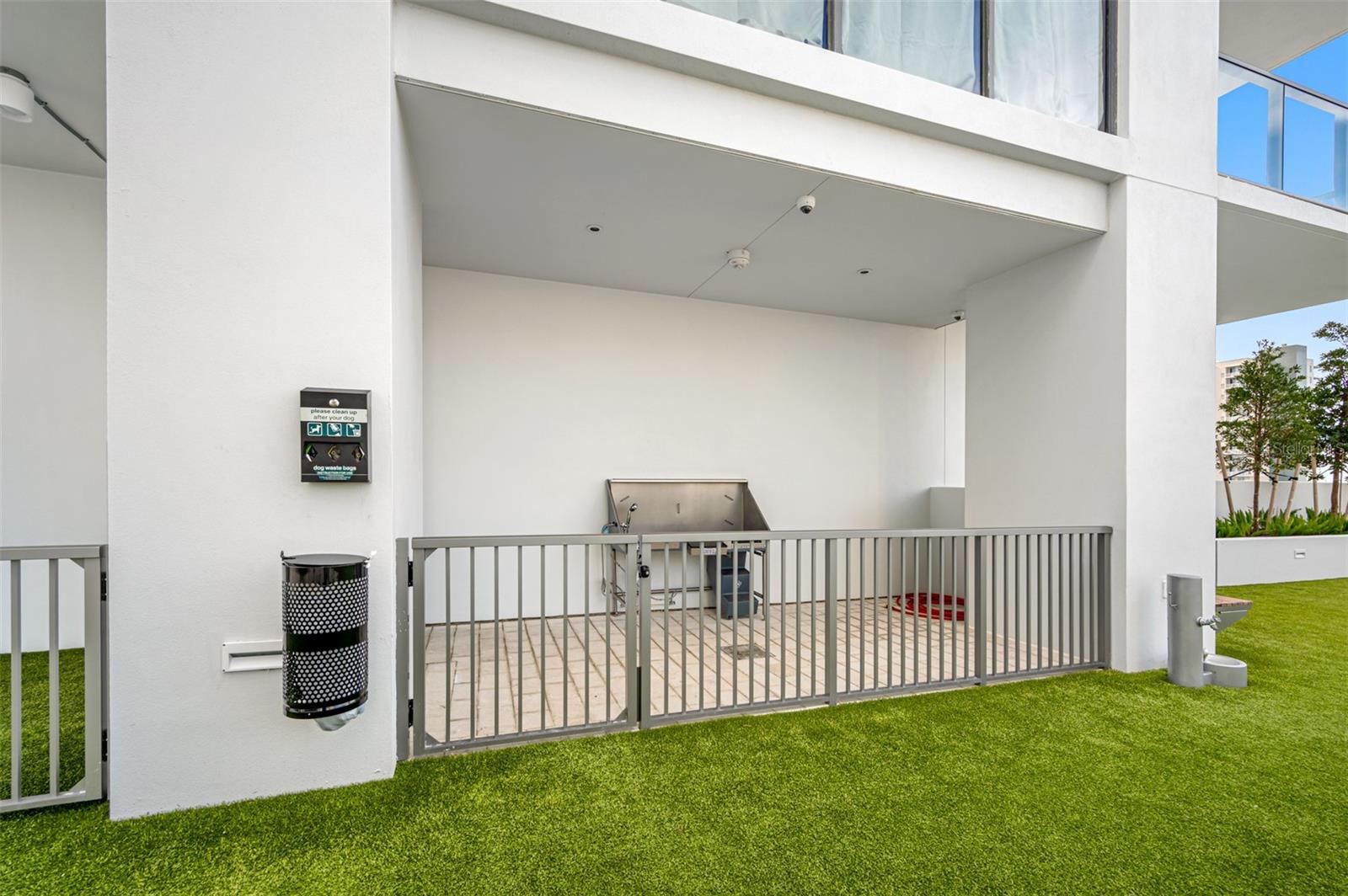 Listing photo id 35 for 301 1st Street S 1906