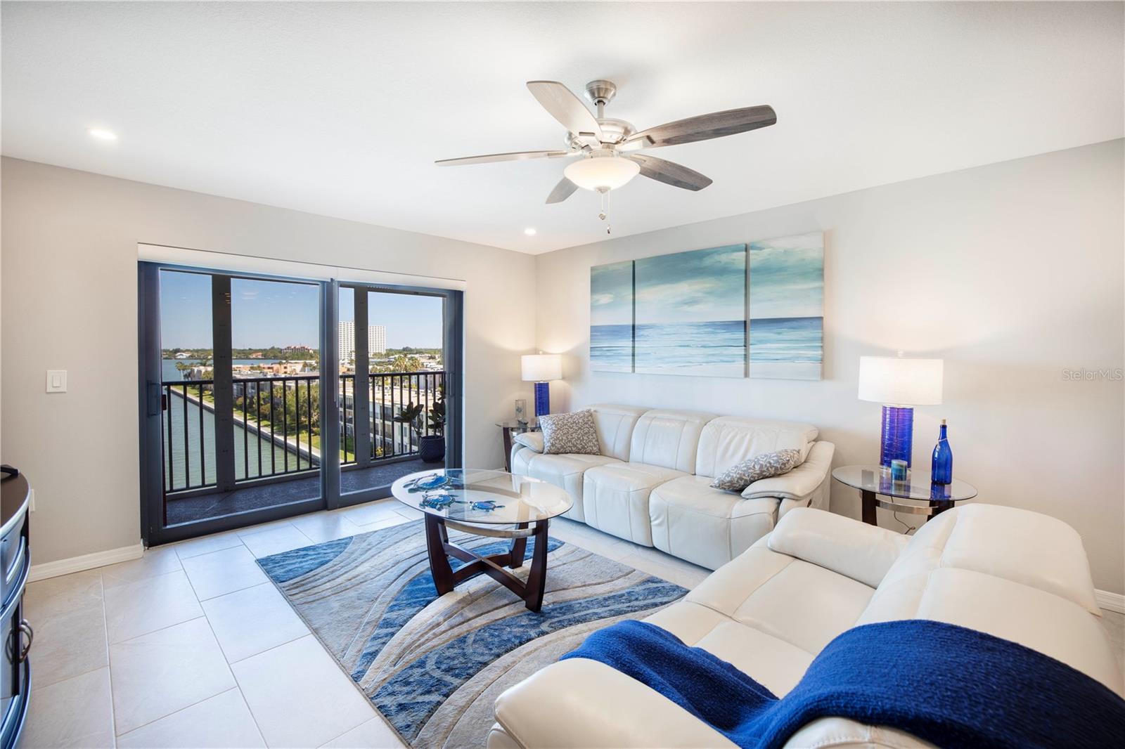 Image 16 of 50 For 7300 Sun Island Drive S 602