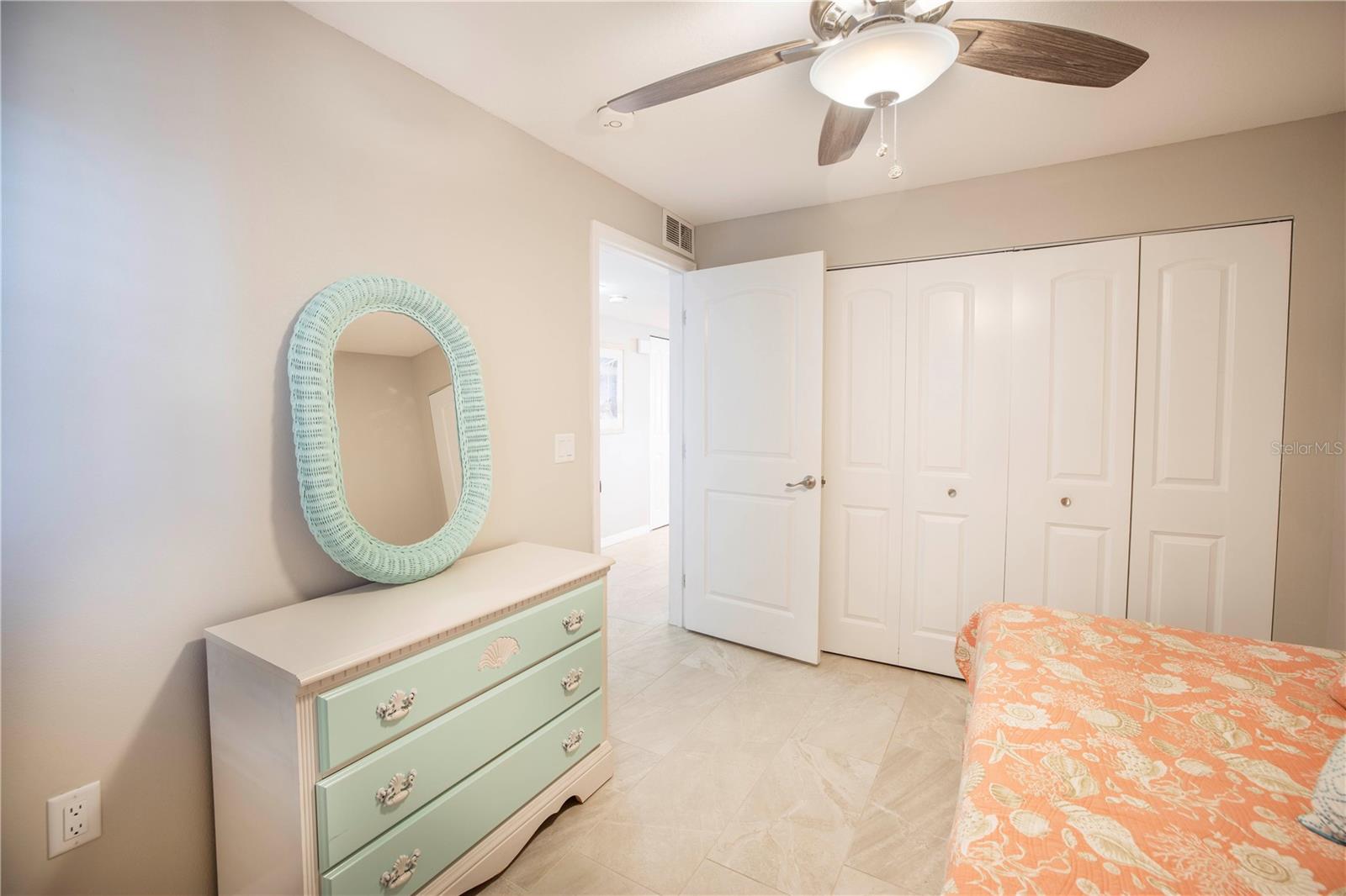 Image 33 of 50 For 7300 Sun Island Drive S 602