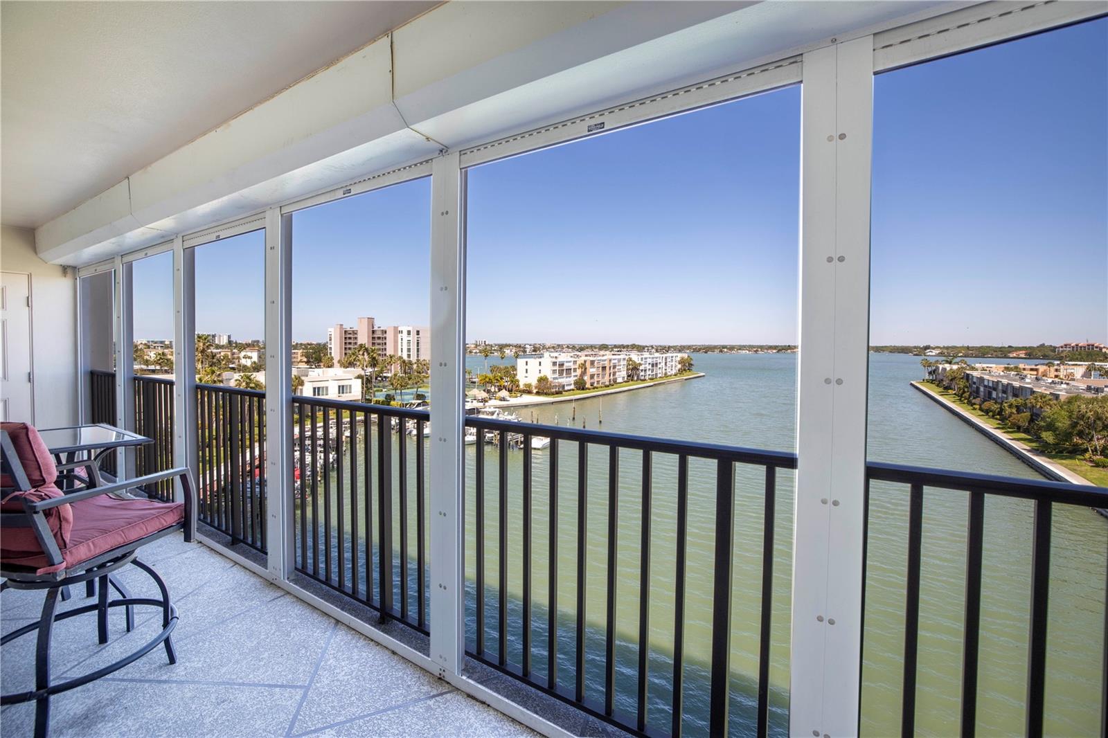 Image 4 of 50 For 7300 Sun Island Drive S 602