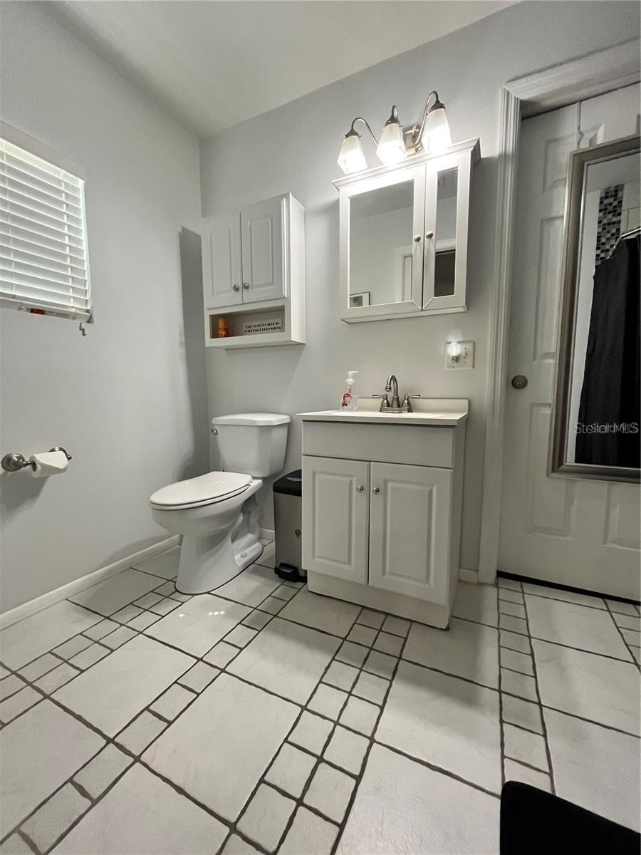 Image 14 of 16 For 6718 Kingswood Drive N
