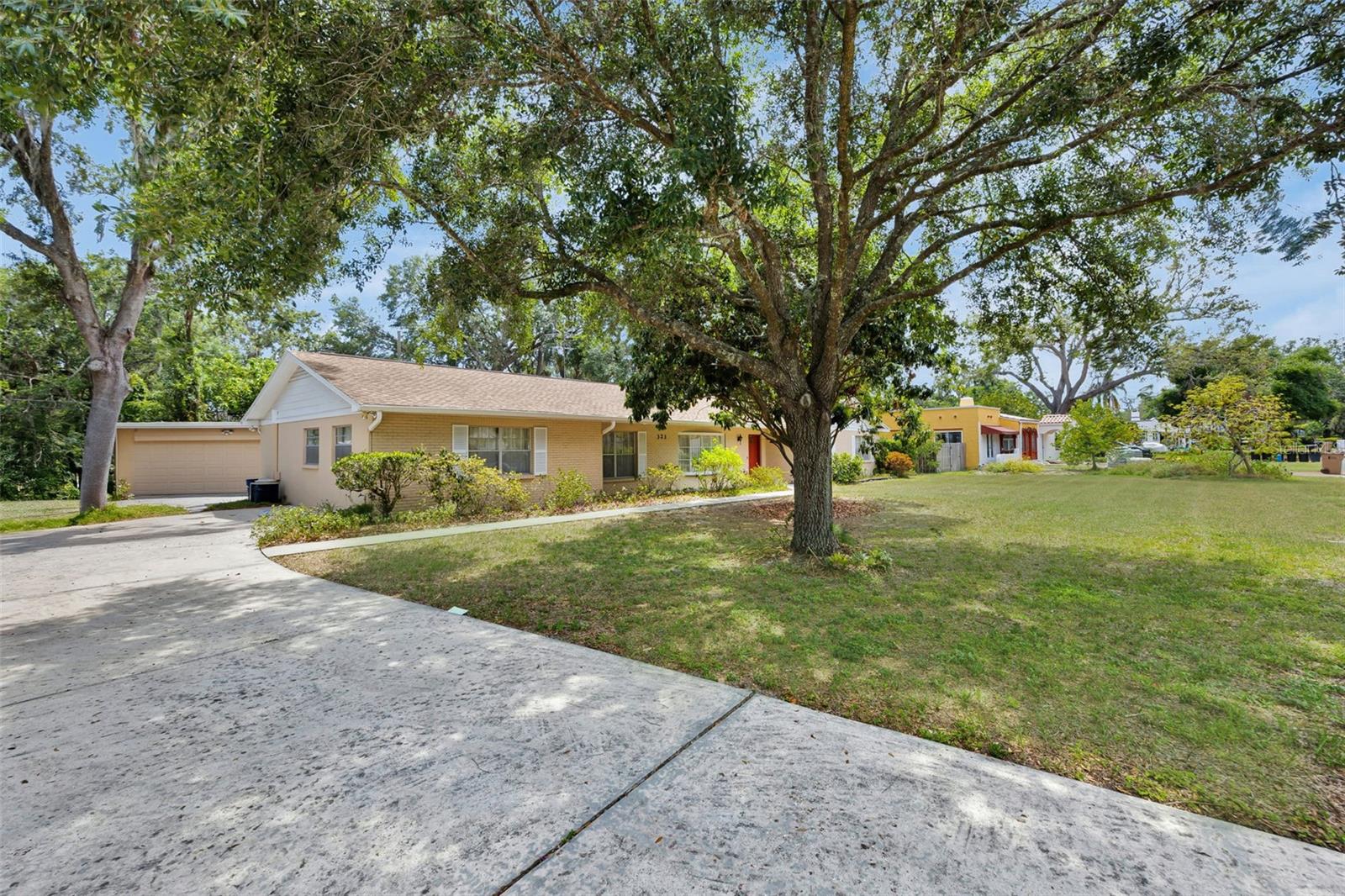 Image 2 of 35 For 321 Belle View Avenue
