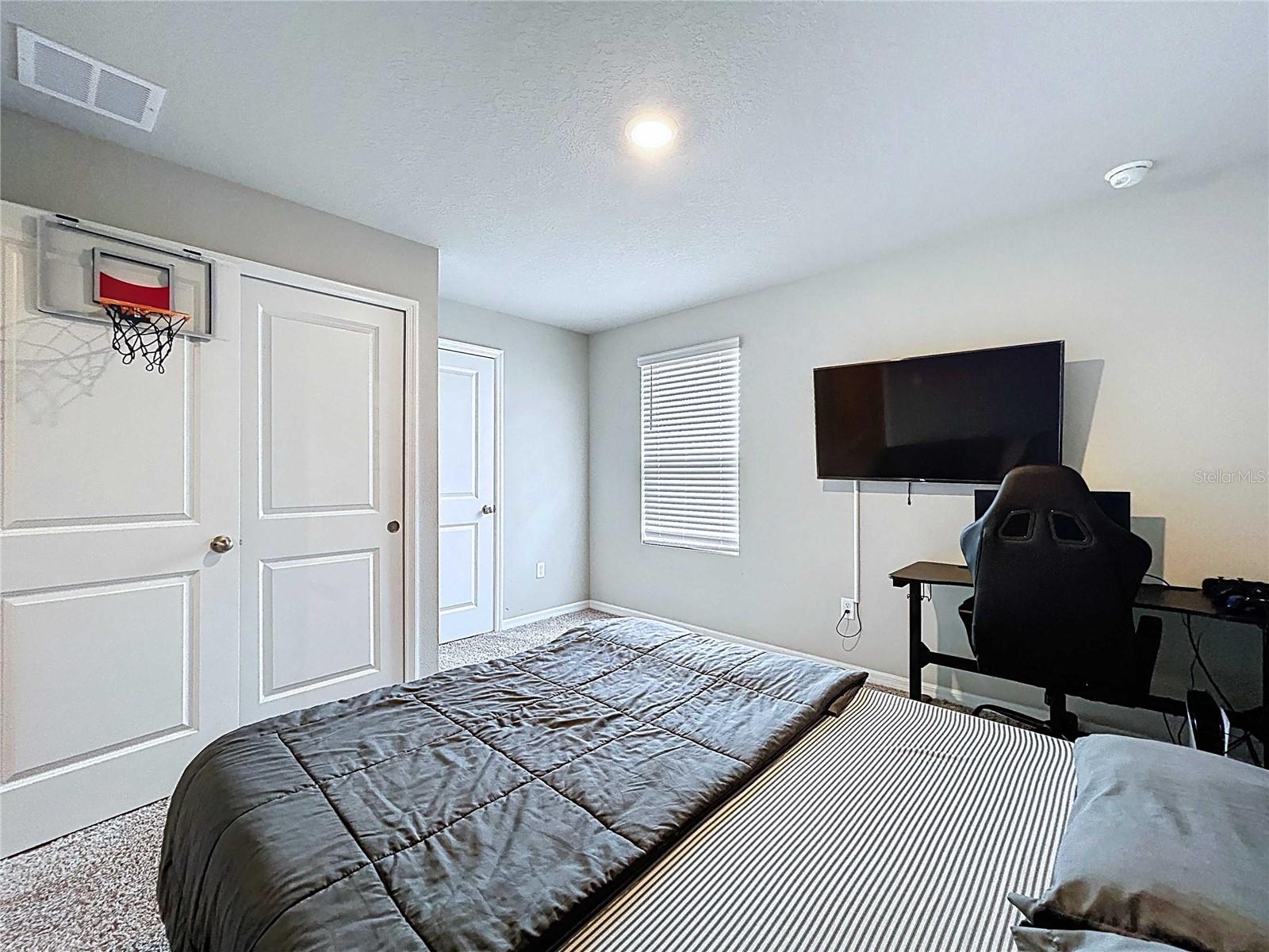 Image 20 of 52 For 32451 Limitless Place