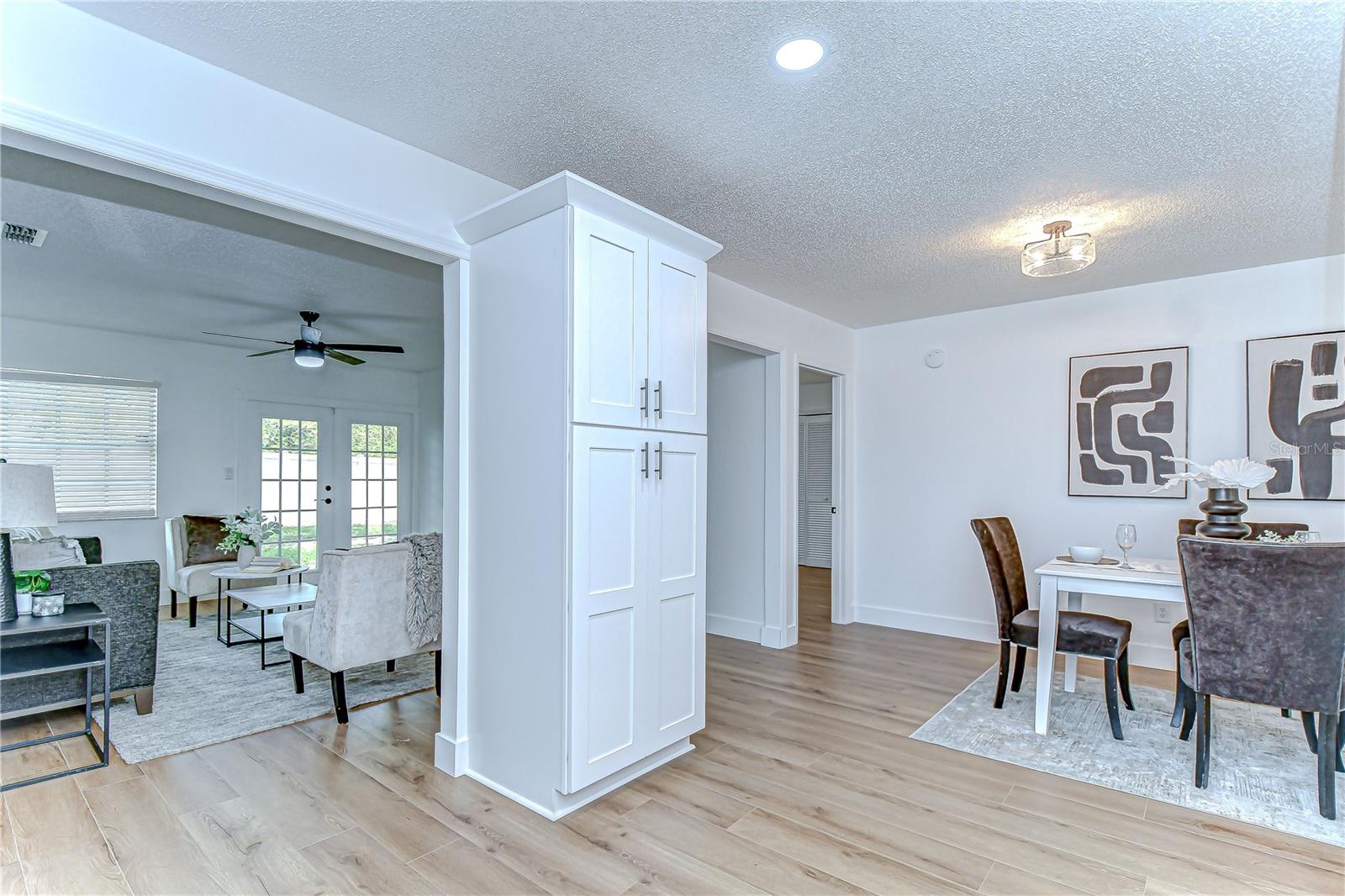 Image 17 of 35 For 4605 Loughman Street