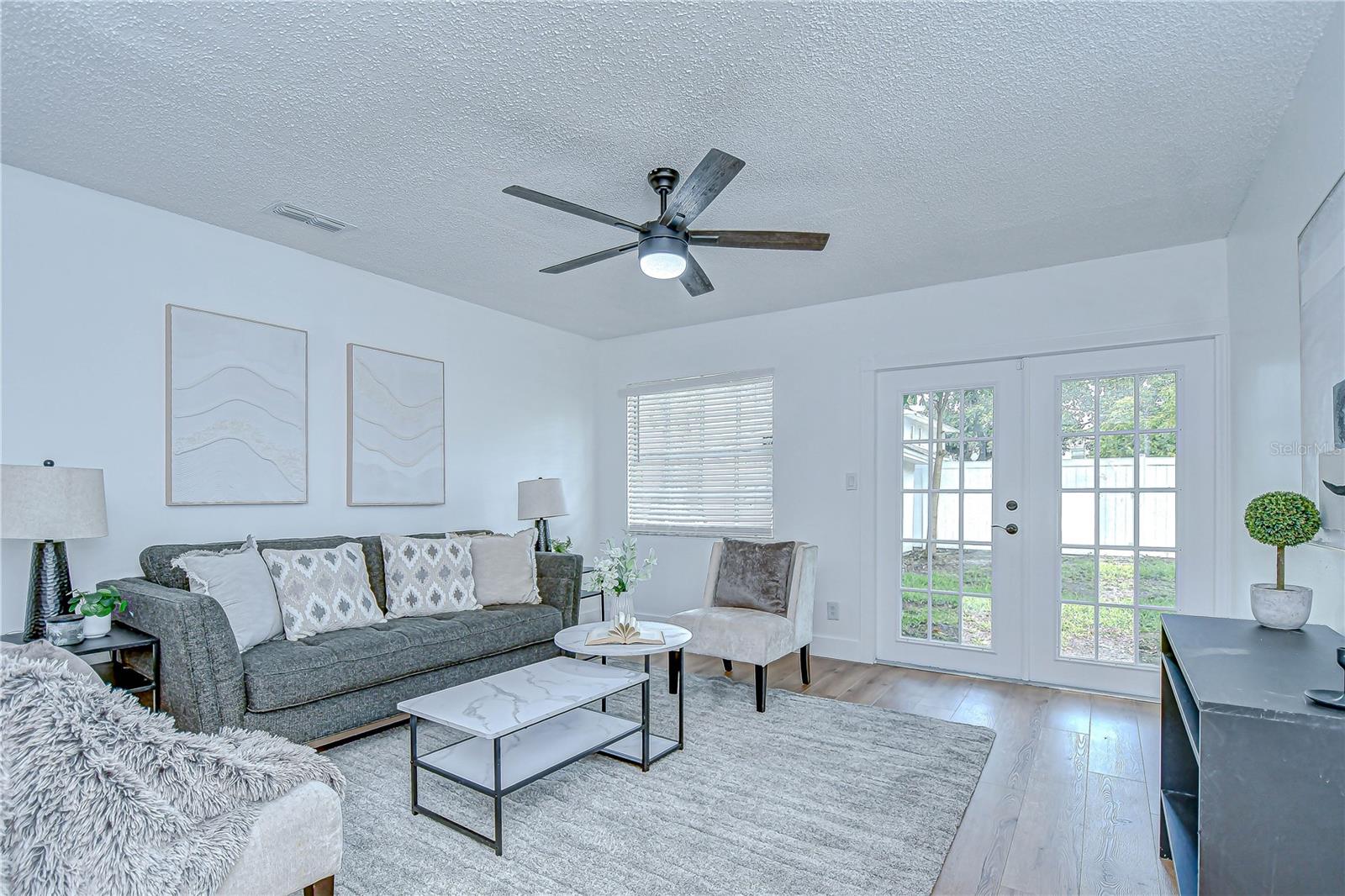 Image 19 of 35 For 4605 Loughman Street