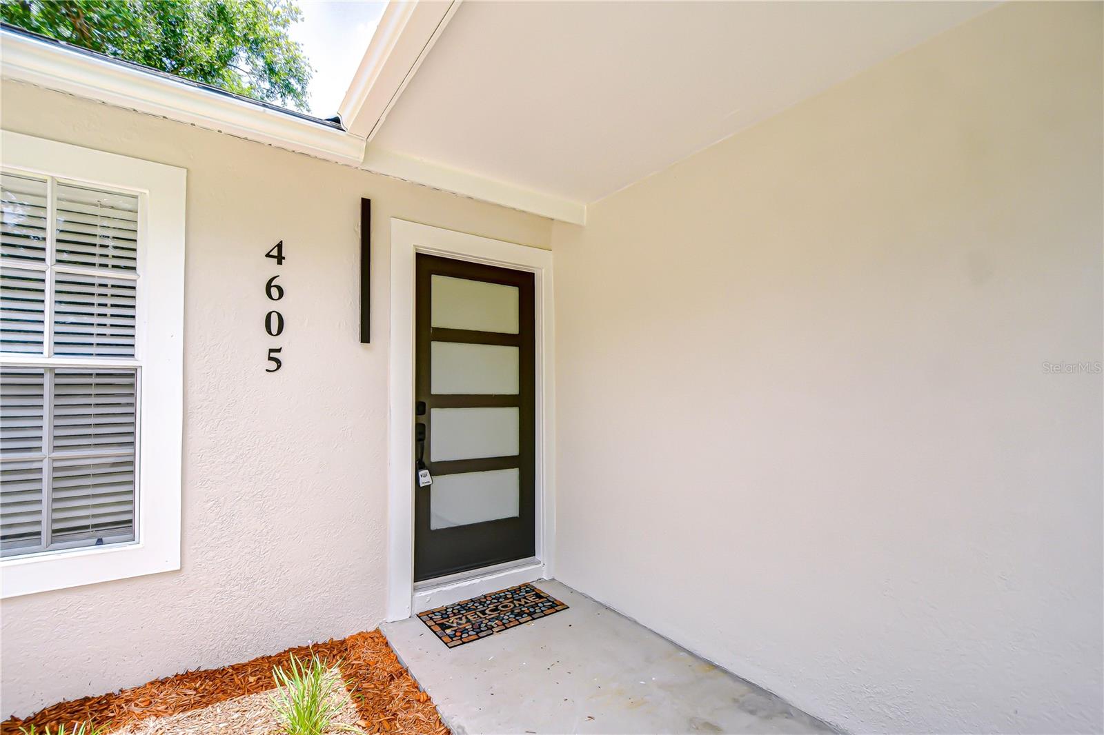 Image 4 of 35 For 4605 Loughman Street