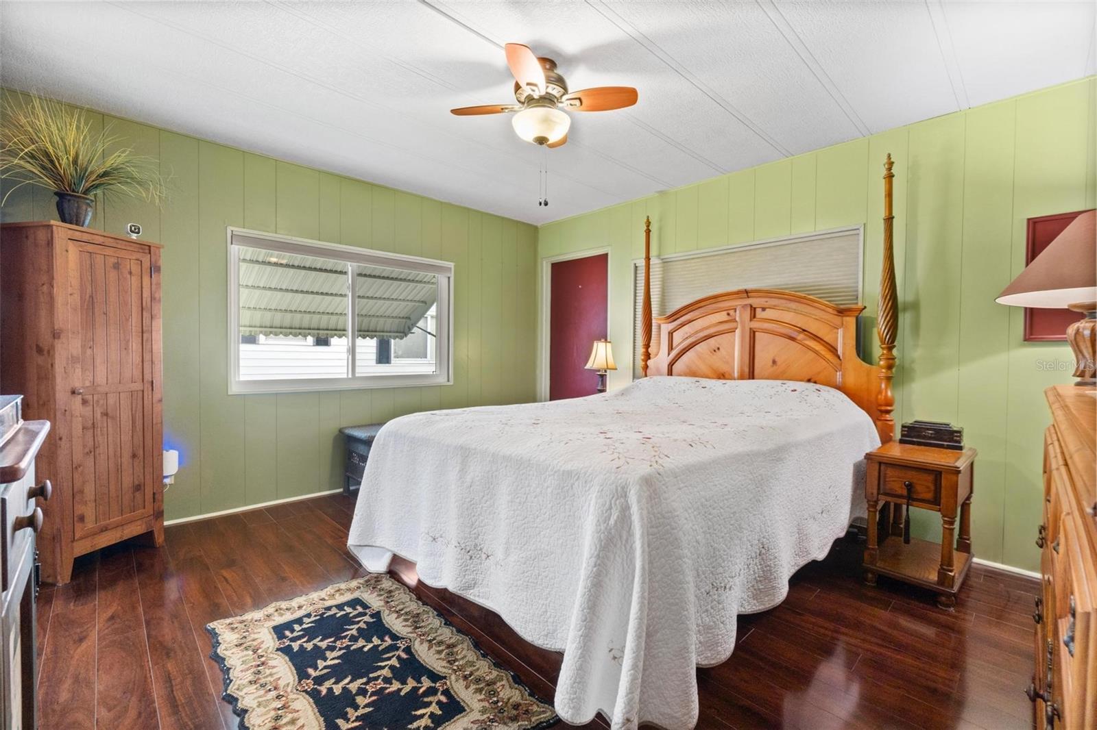 Image 13 of 29 For 12501 Ulmerton Road 110