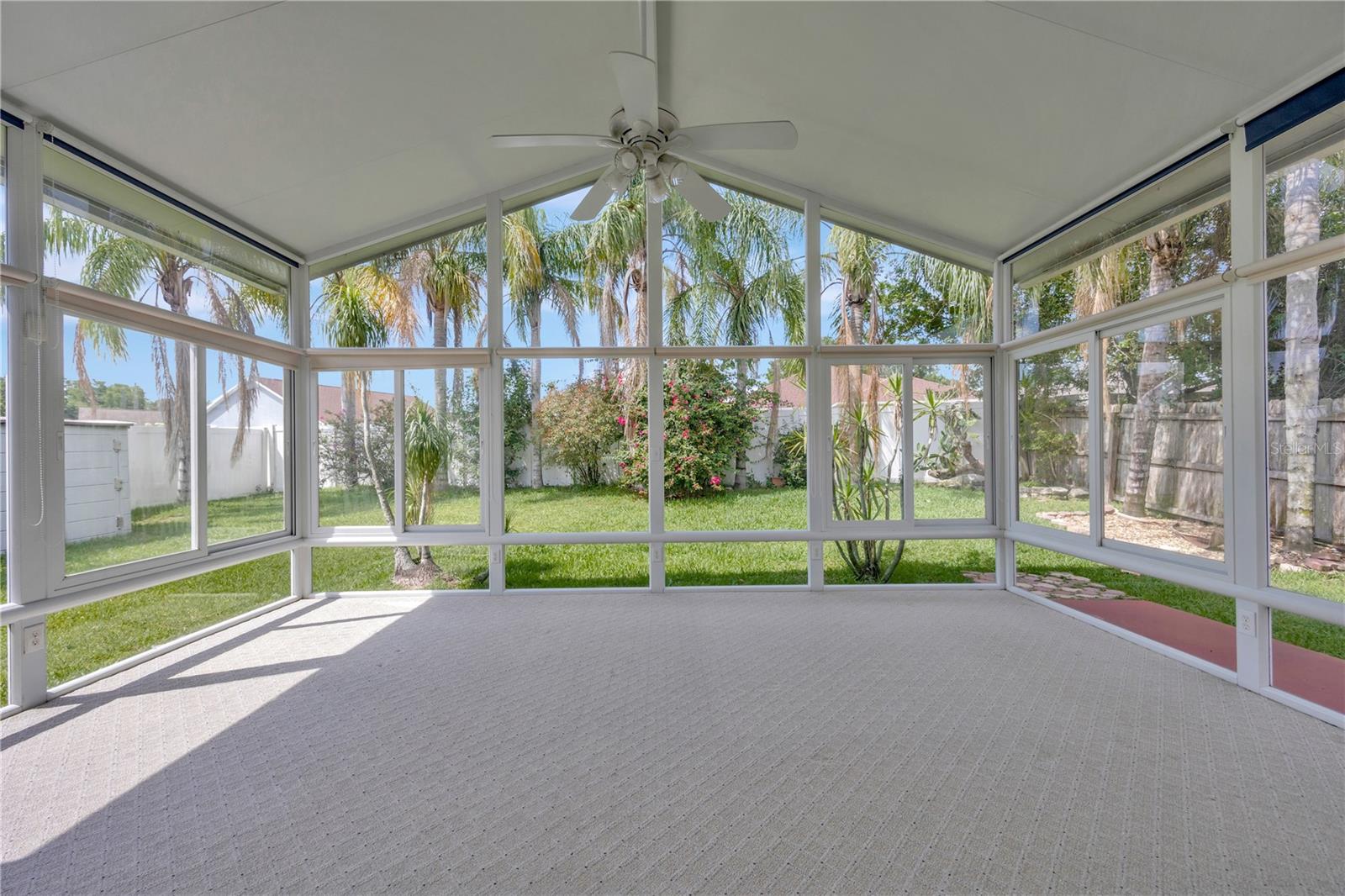 Listing photo id 20 for 25101 Hyde Park Boulevard