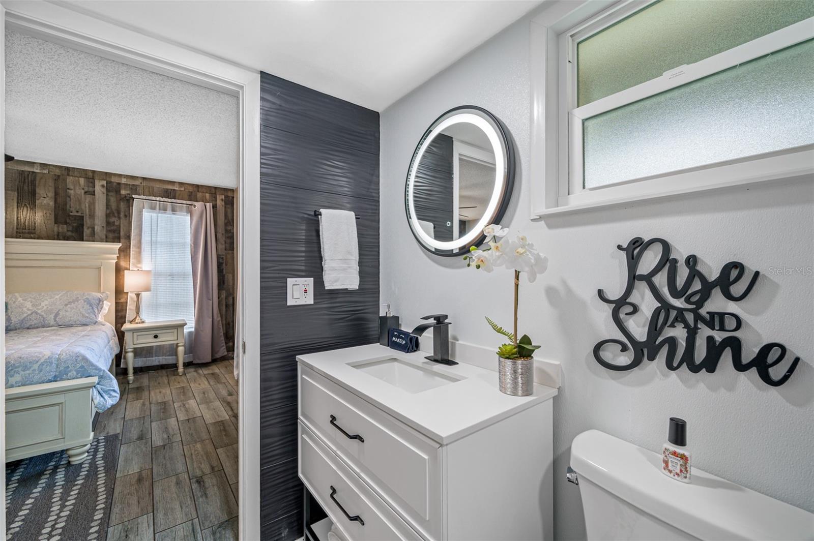 Listing photo id 19 for 2329 Carrie Court