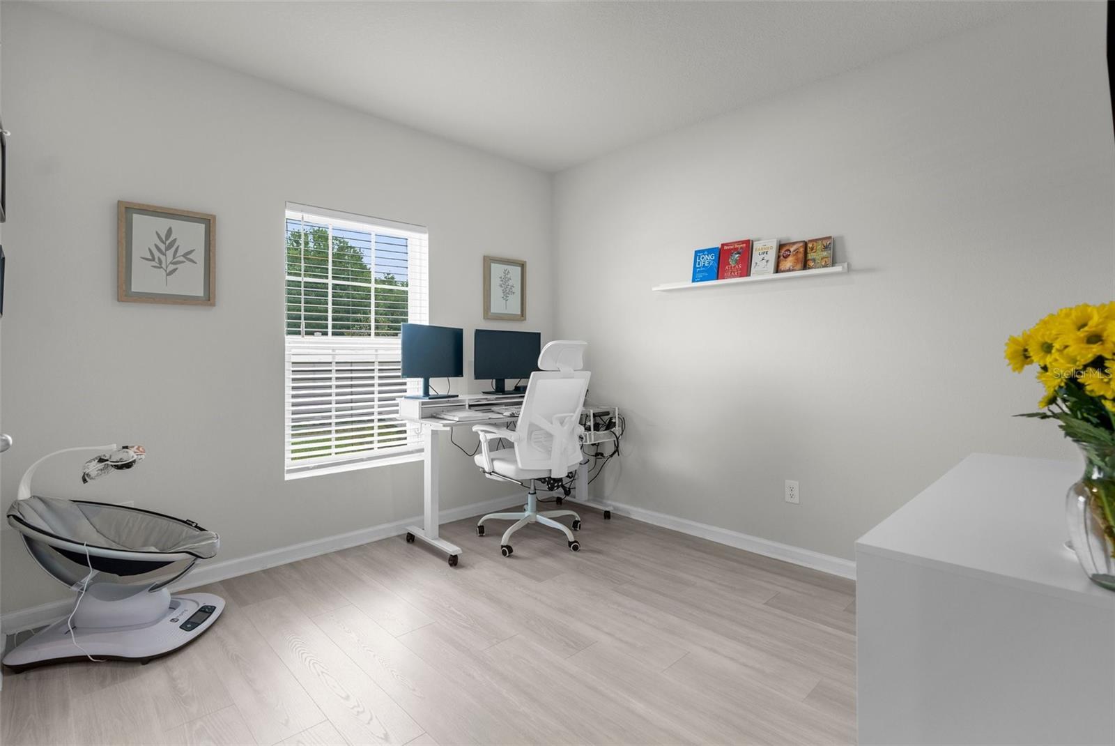 Listing photo id 10 for 14532 Whitewater Way
