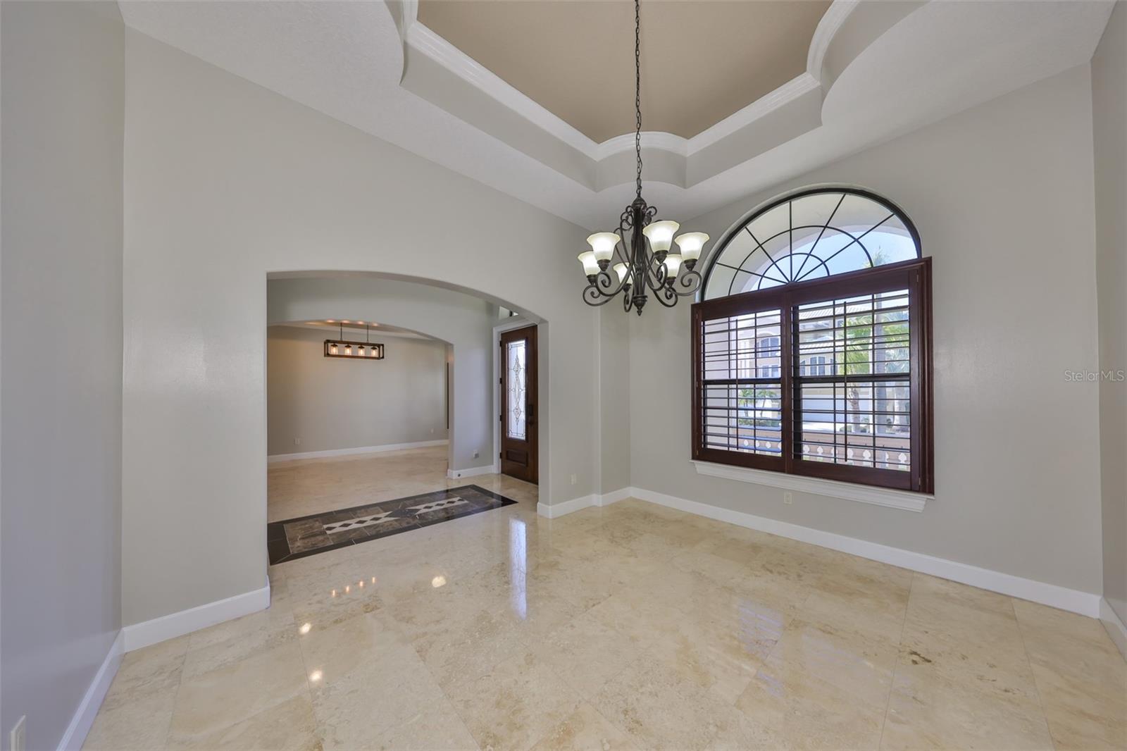 Image 16 of 81 For 912 Symphony Beach Lane