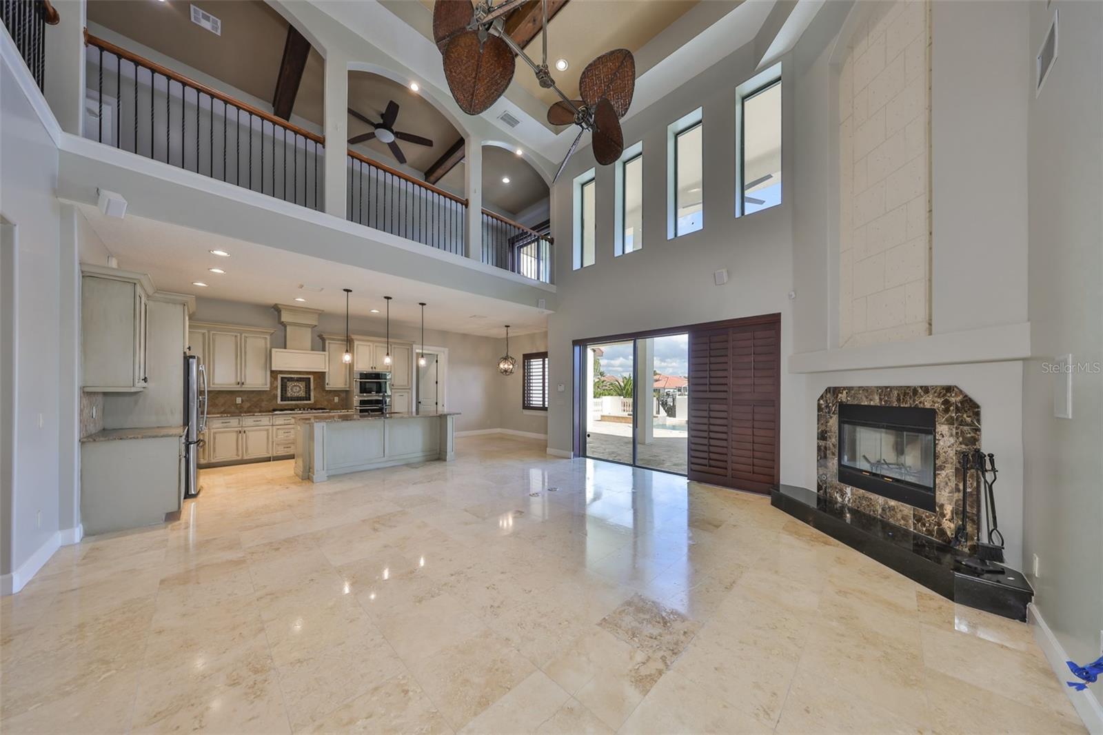 Image 17 of 81 For 912 Symphony Beach Lane