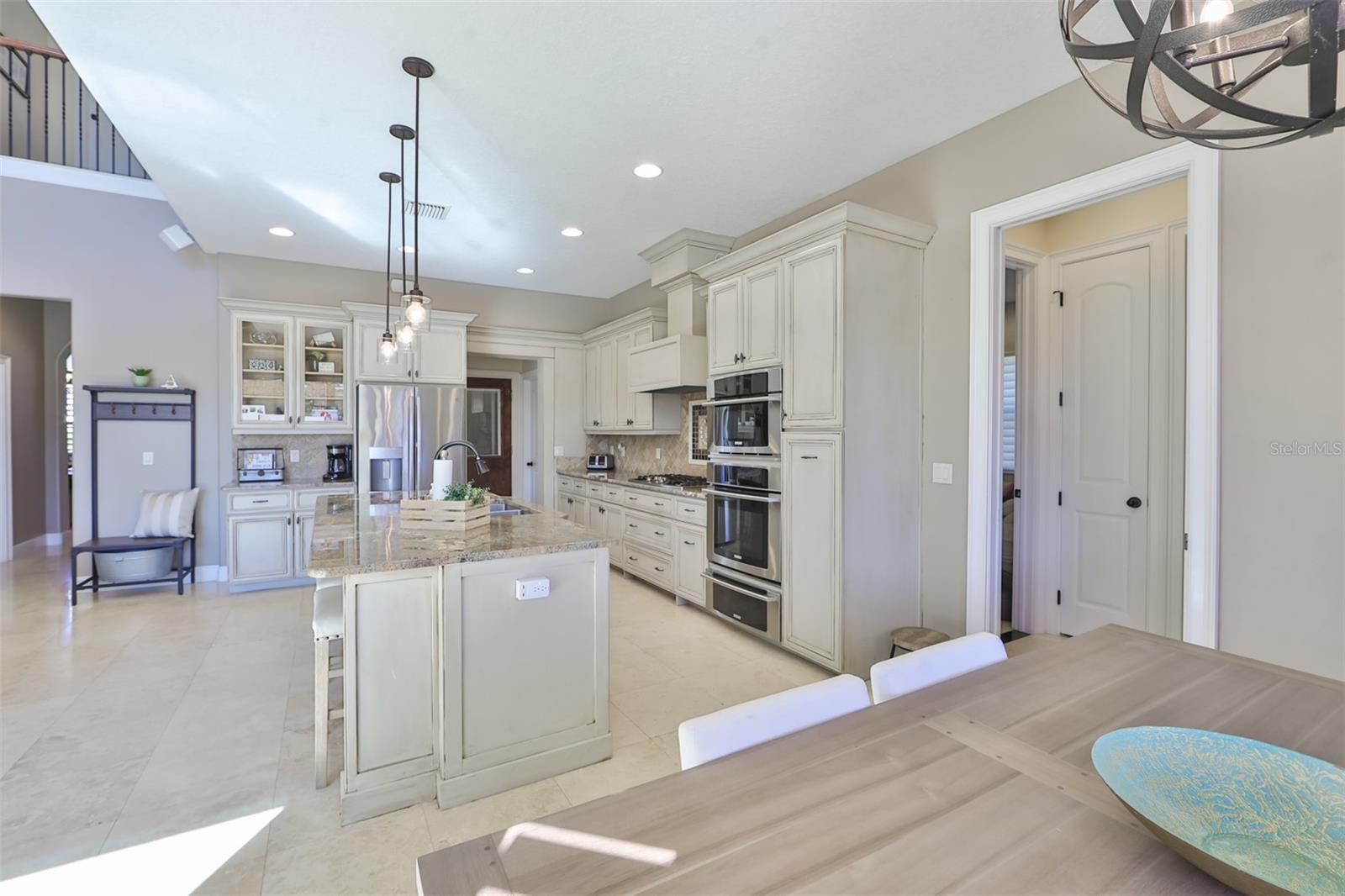 Image 24 of 81 For 912 Symphony Beach Lane