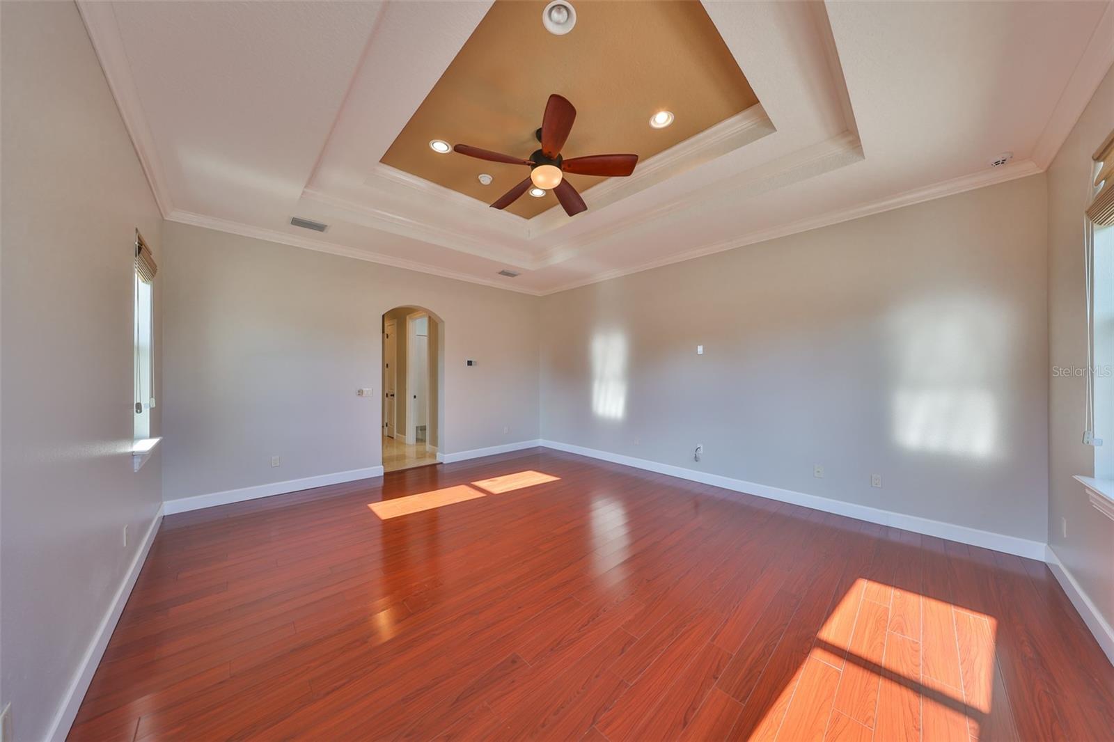 Image 33 of 81 For 912 Symphony Beach Lane