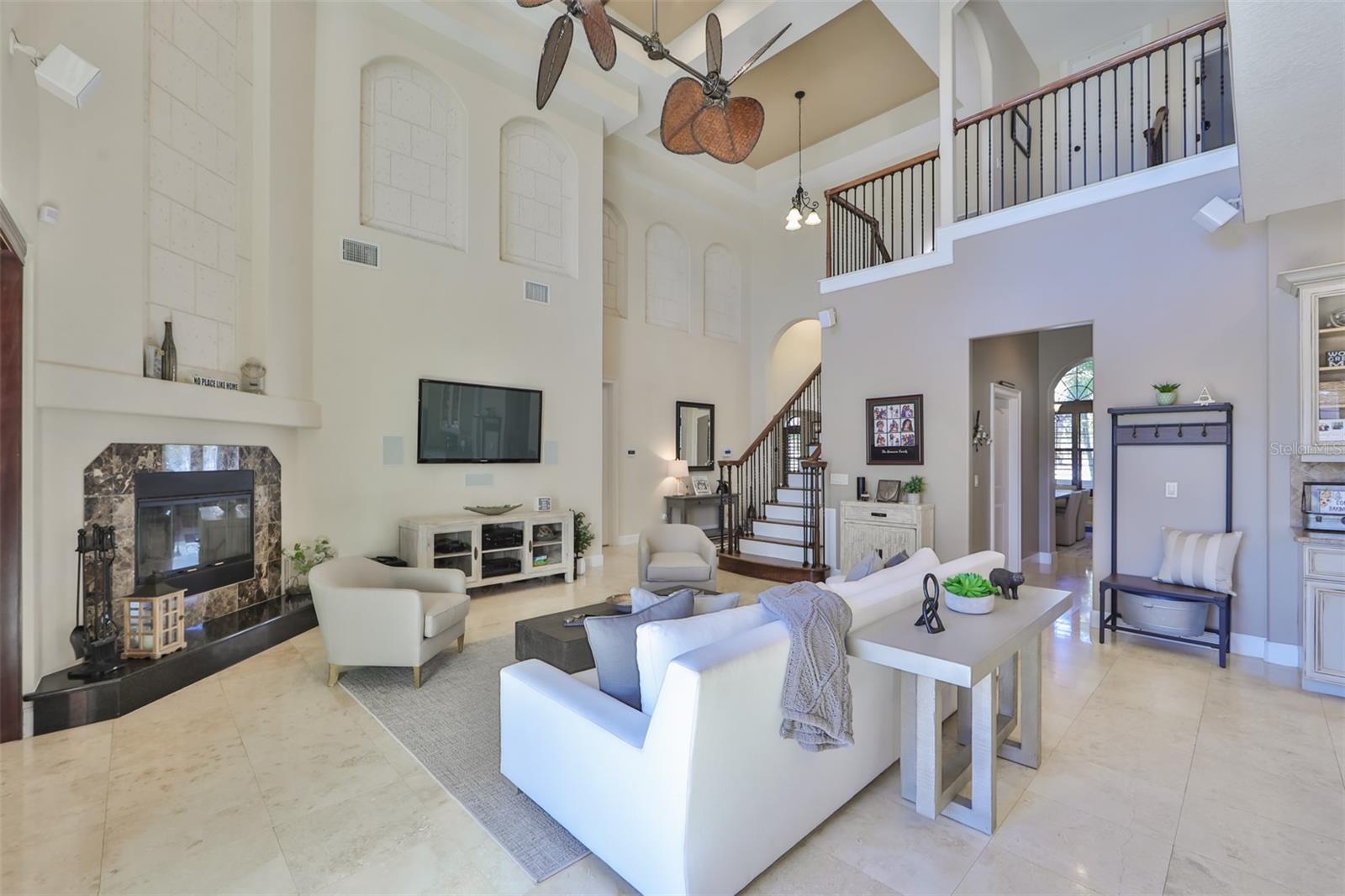 Image 5 of 81 For 912 Symphony Beach Lane