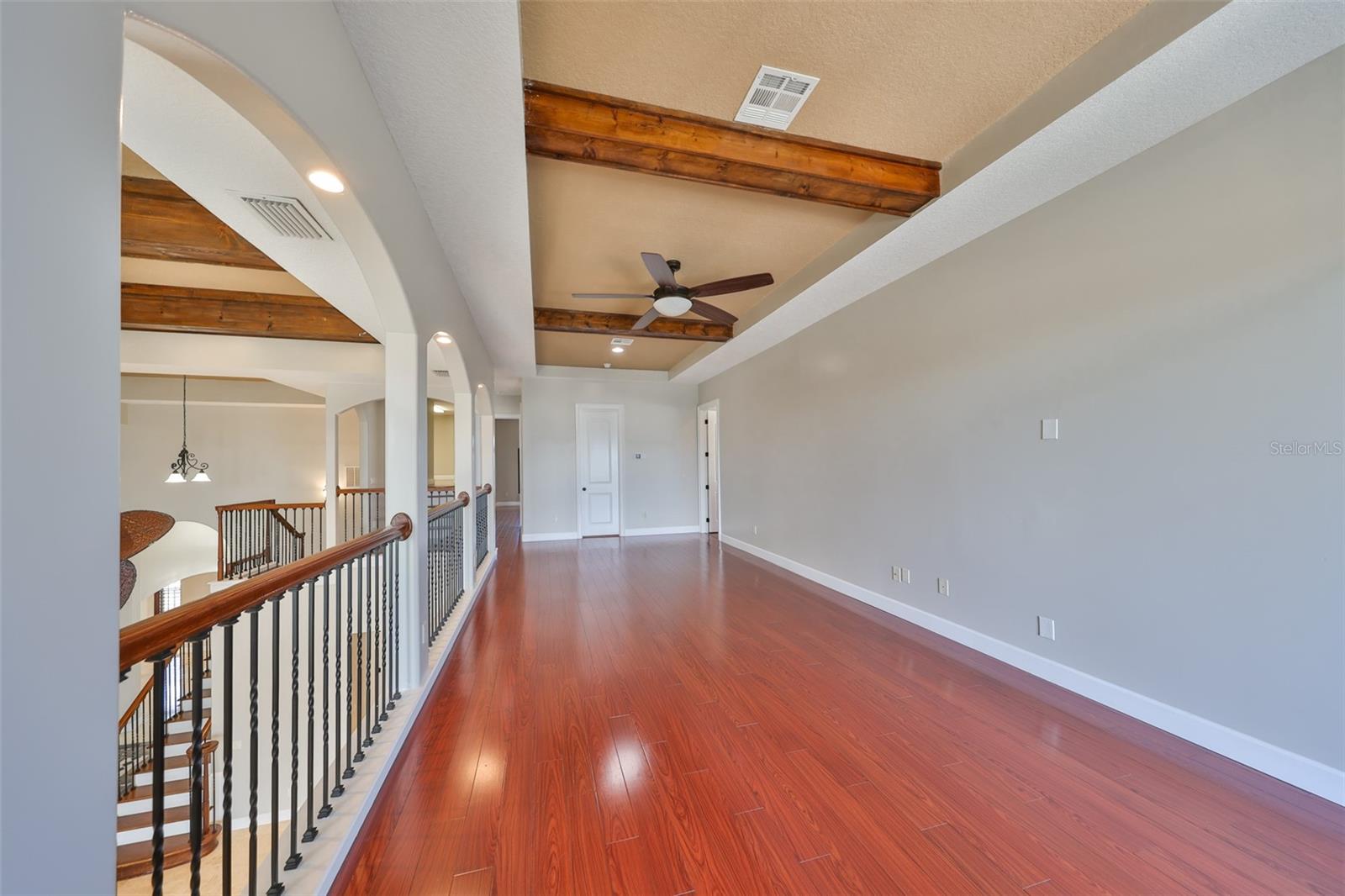 Image 53 of 81 For 912 Symphony Beach Lane