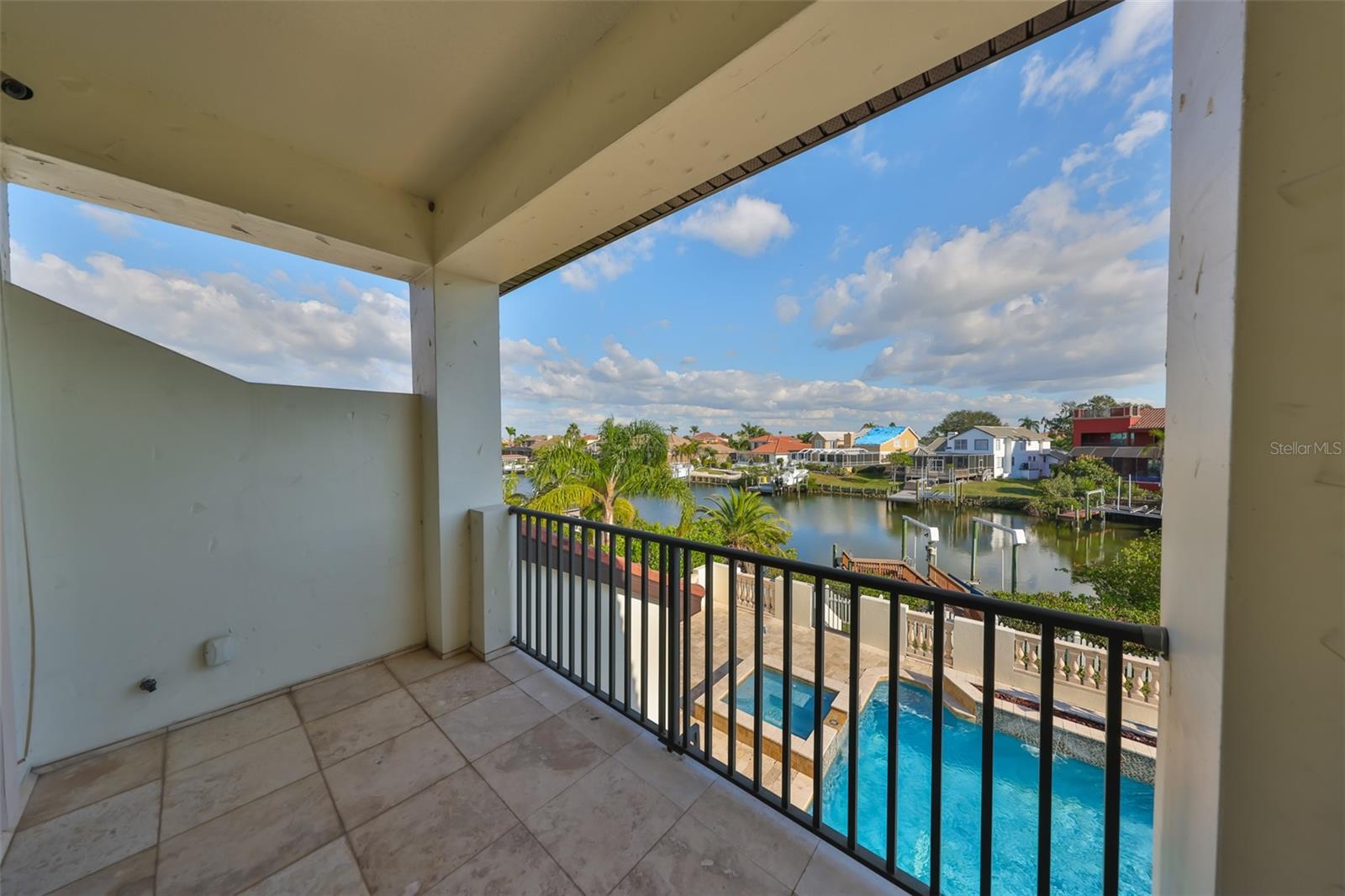 Image 59 of 81 For 912 Symphony Beach Lane