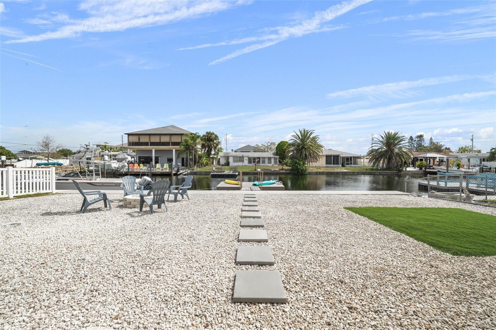 Image 28 of 49 For 13704 Veronica Drive