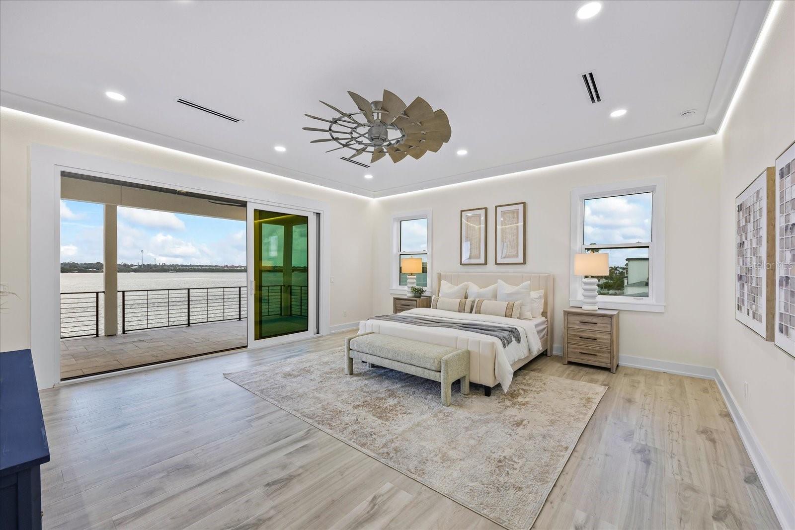 Image 32 of 96 For 820 Bay Point Drive