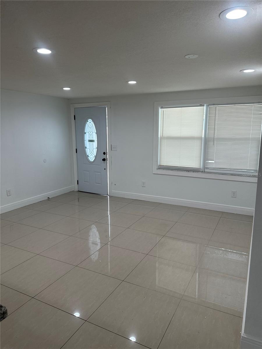 Image 2 of 10 For 1707 Norfolk Street