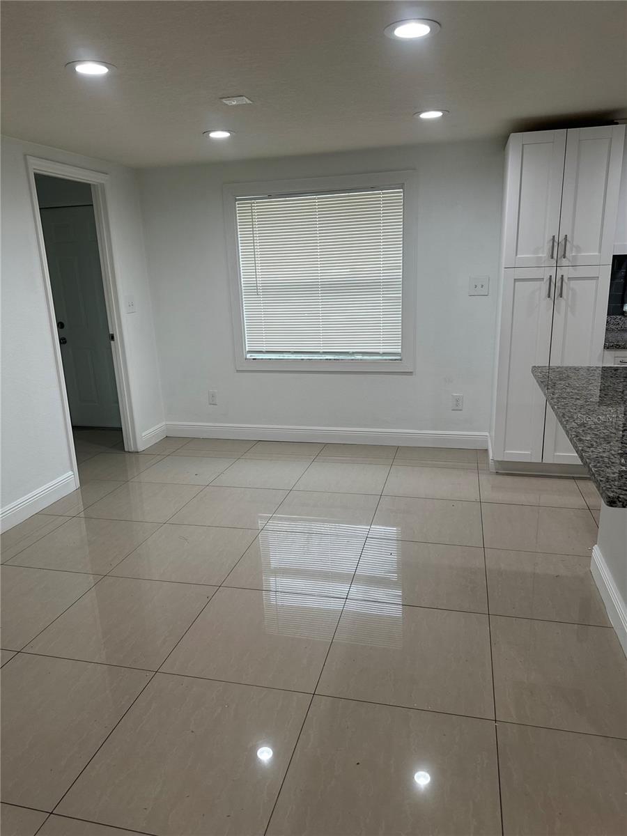 Image 4 of 10 For 1707 Norfolk Street