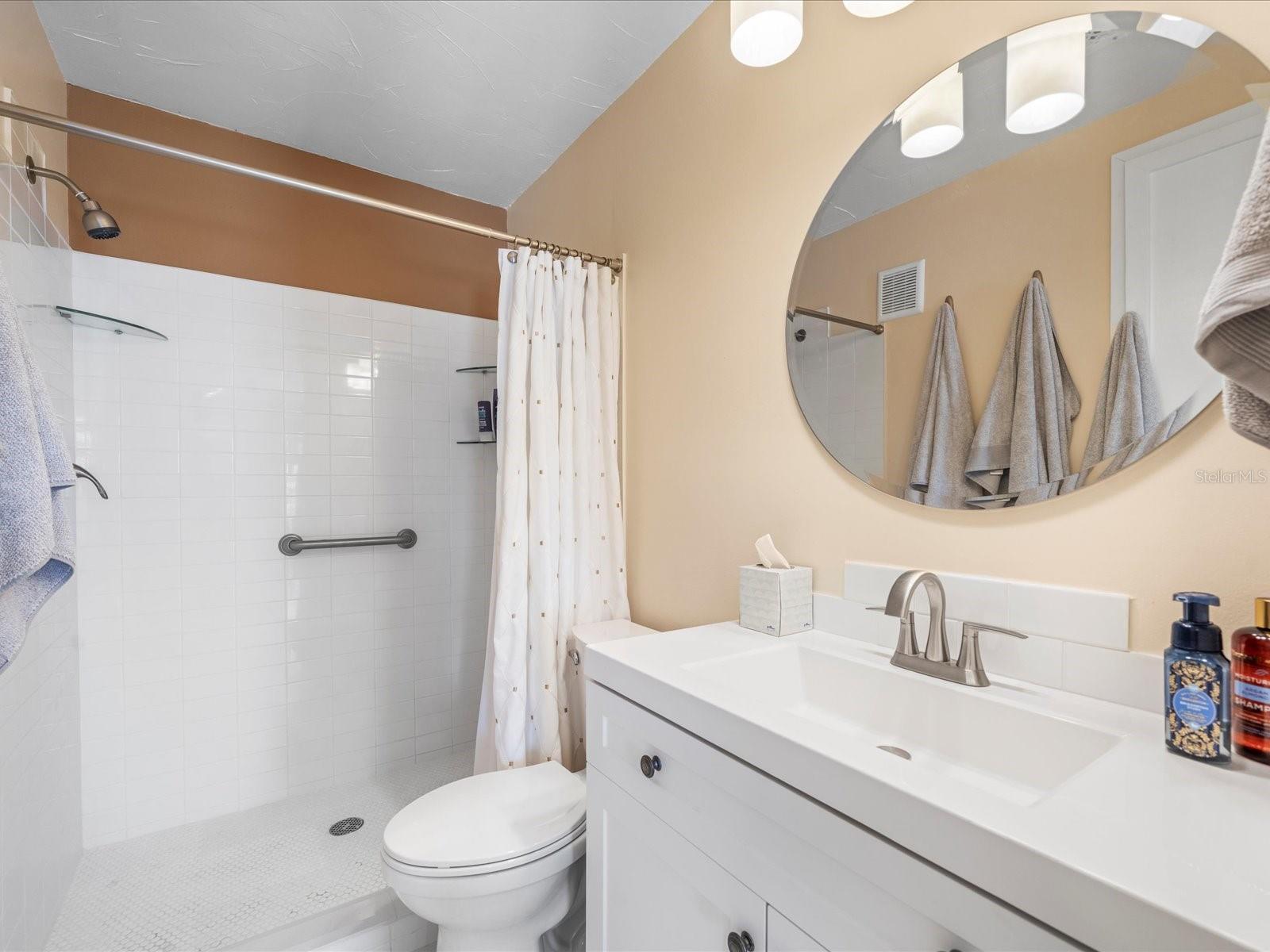 Image 27 of 35 For 213 Fernwood Circle 213