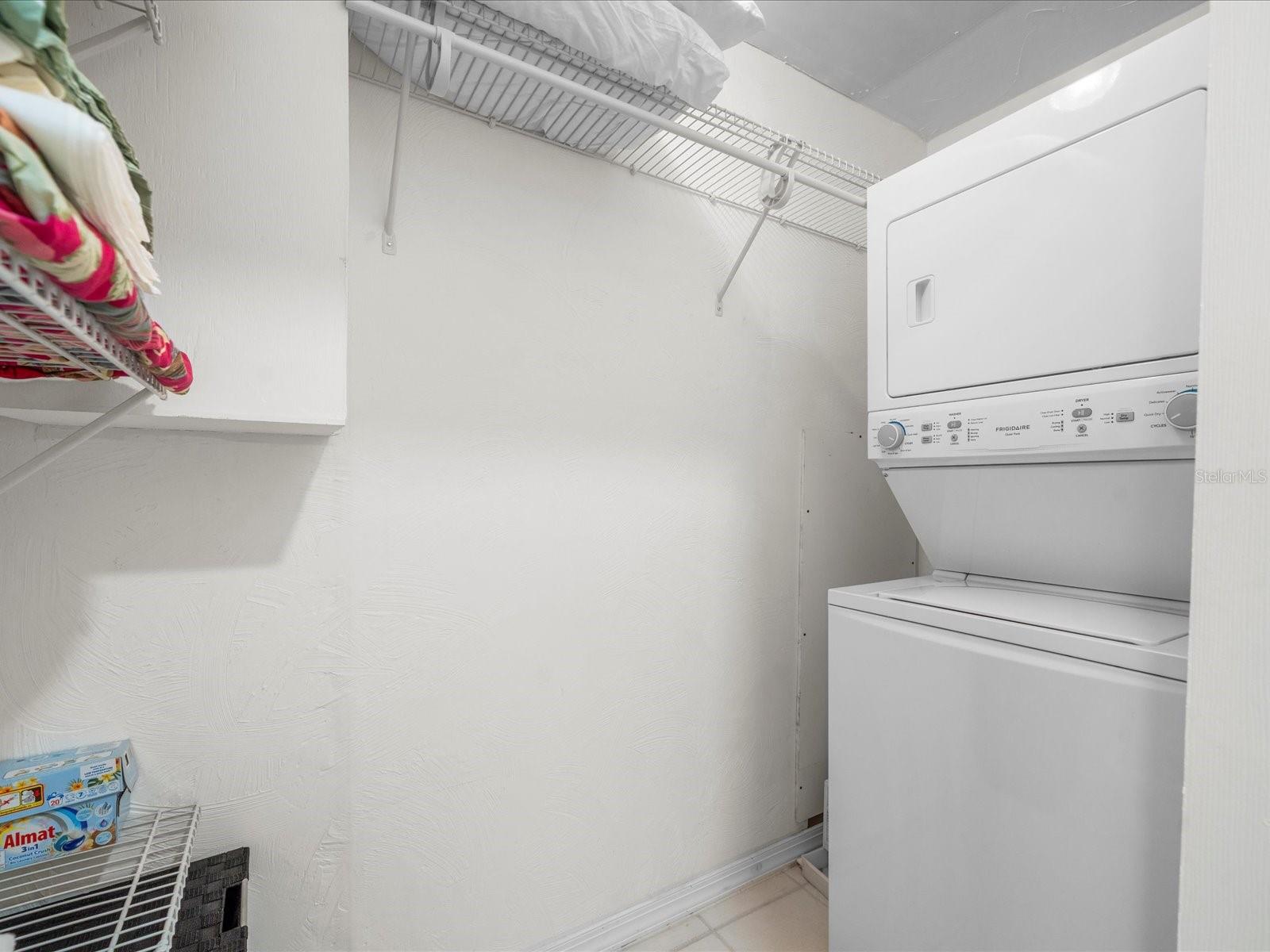 Image 31 of 35 For 213 Fernwood Circle 213