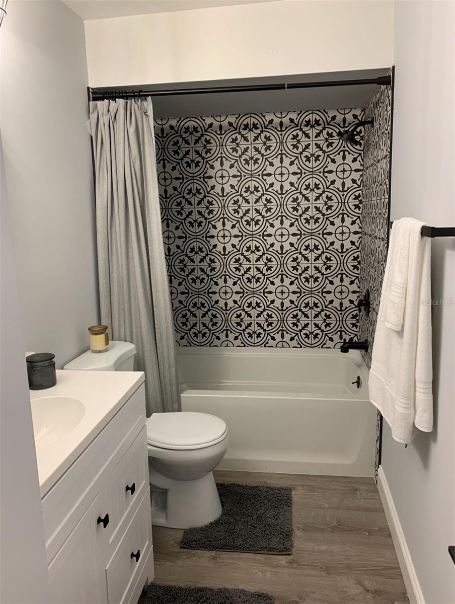 Image 5 of 19 For 715 2nd Avenue Ne