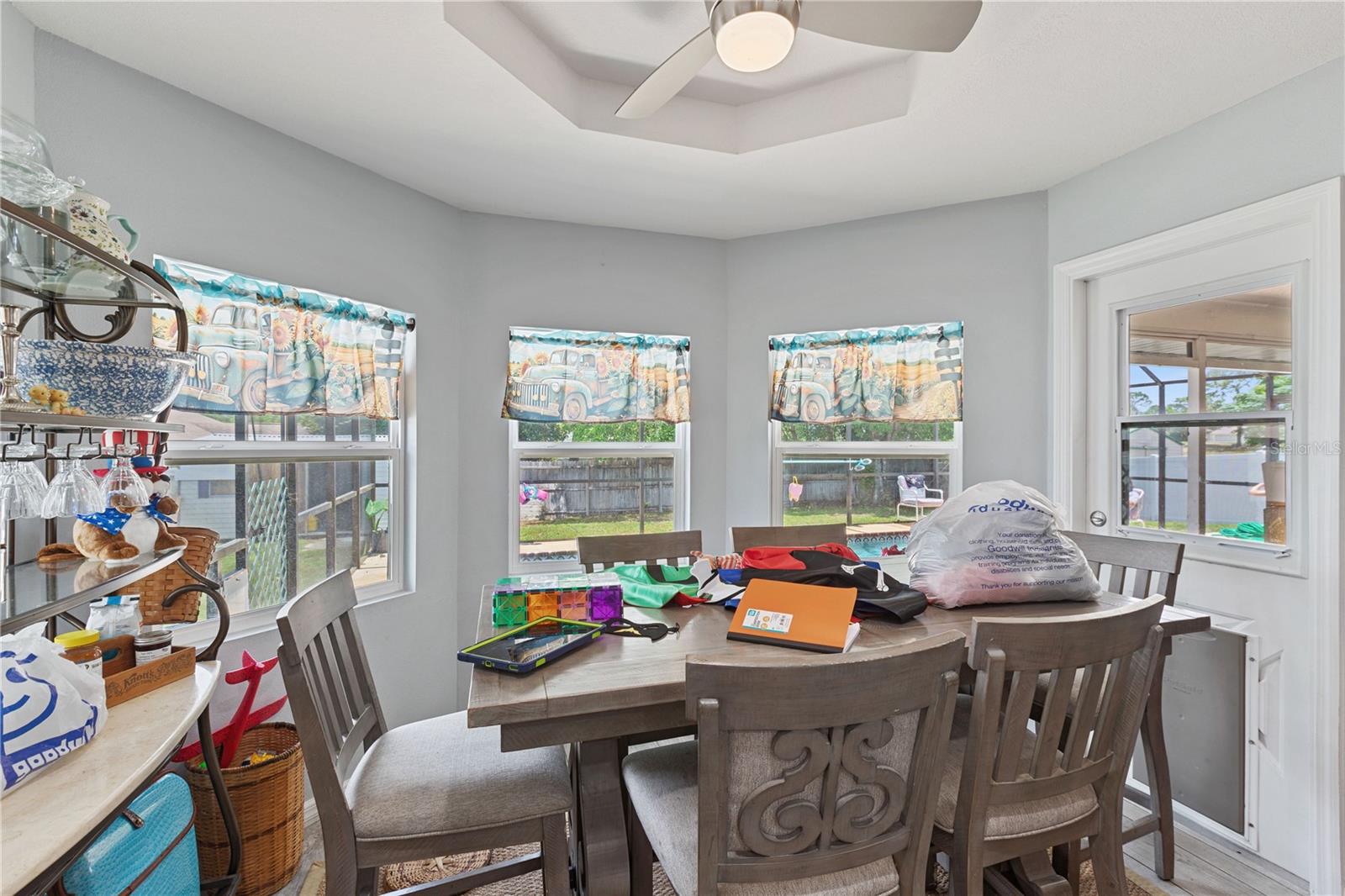 Image 5 of 12 For 6645 Freeport Drive