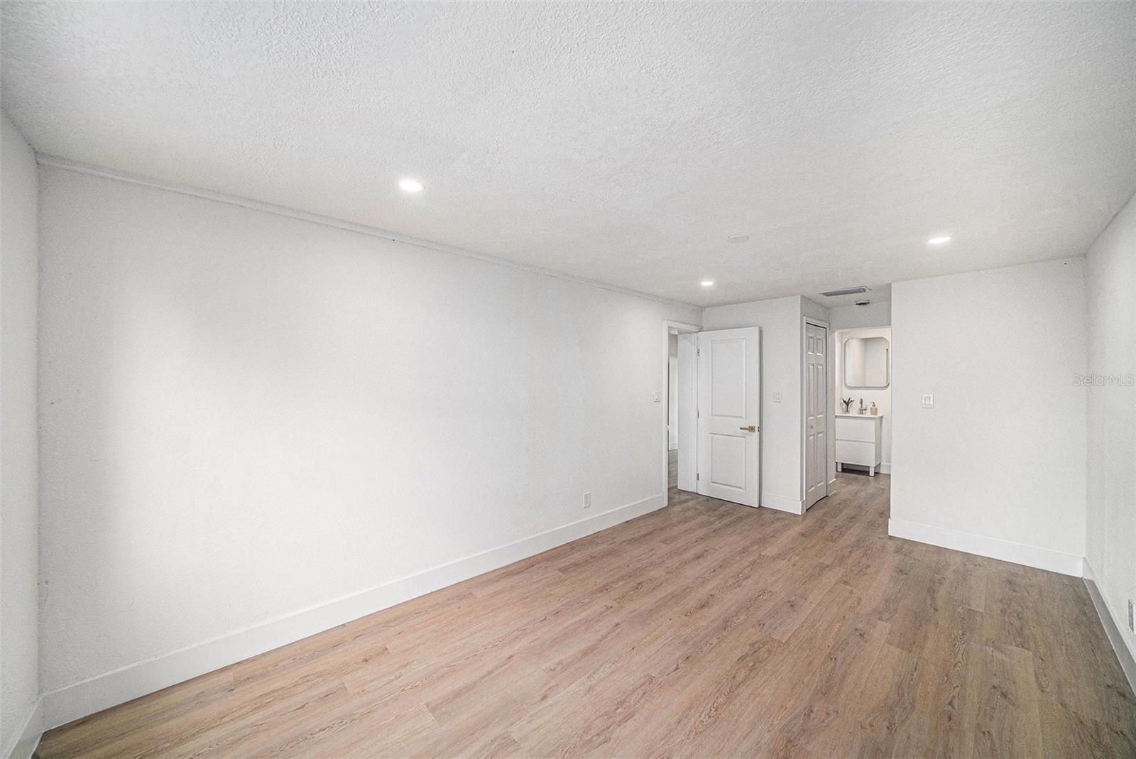 Image 17 of 37 For 3812 Rogers Avenue