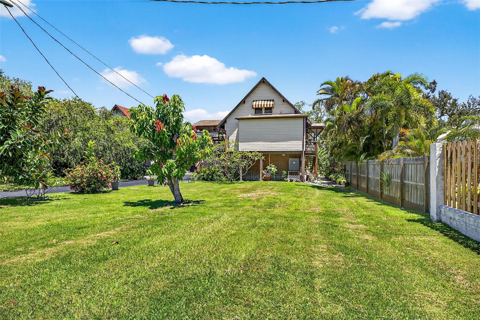 Image 62 of 65 For 606 Dickman Drive Sw