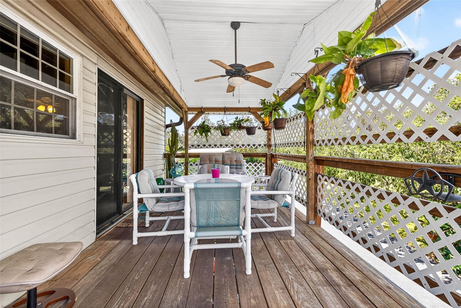 Image 9 of 65 For 606 Dickman Drive Sw