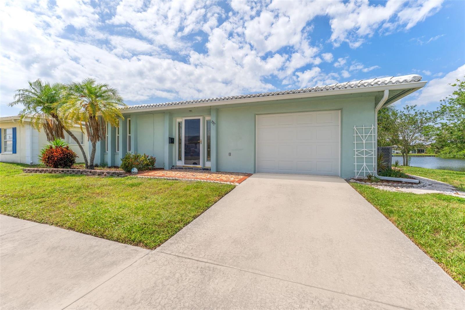 Image 2 of 38 For 5377 Springwood Boulevard