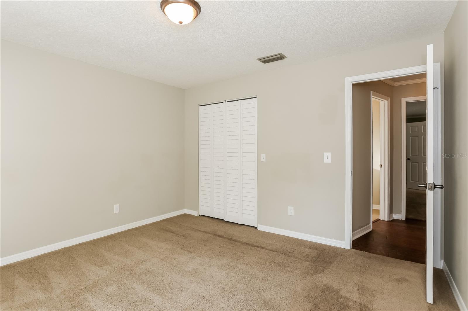 Image 12 of 16 For 609 San Robar Drive