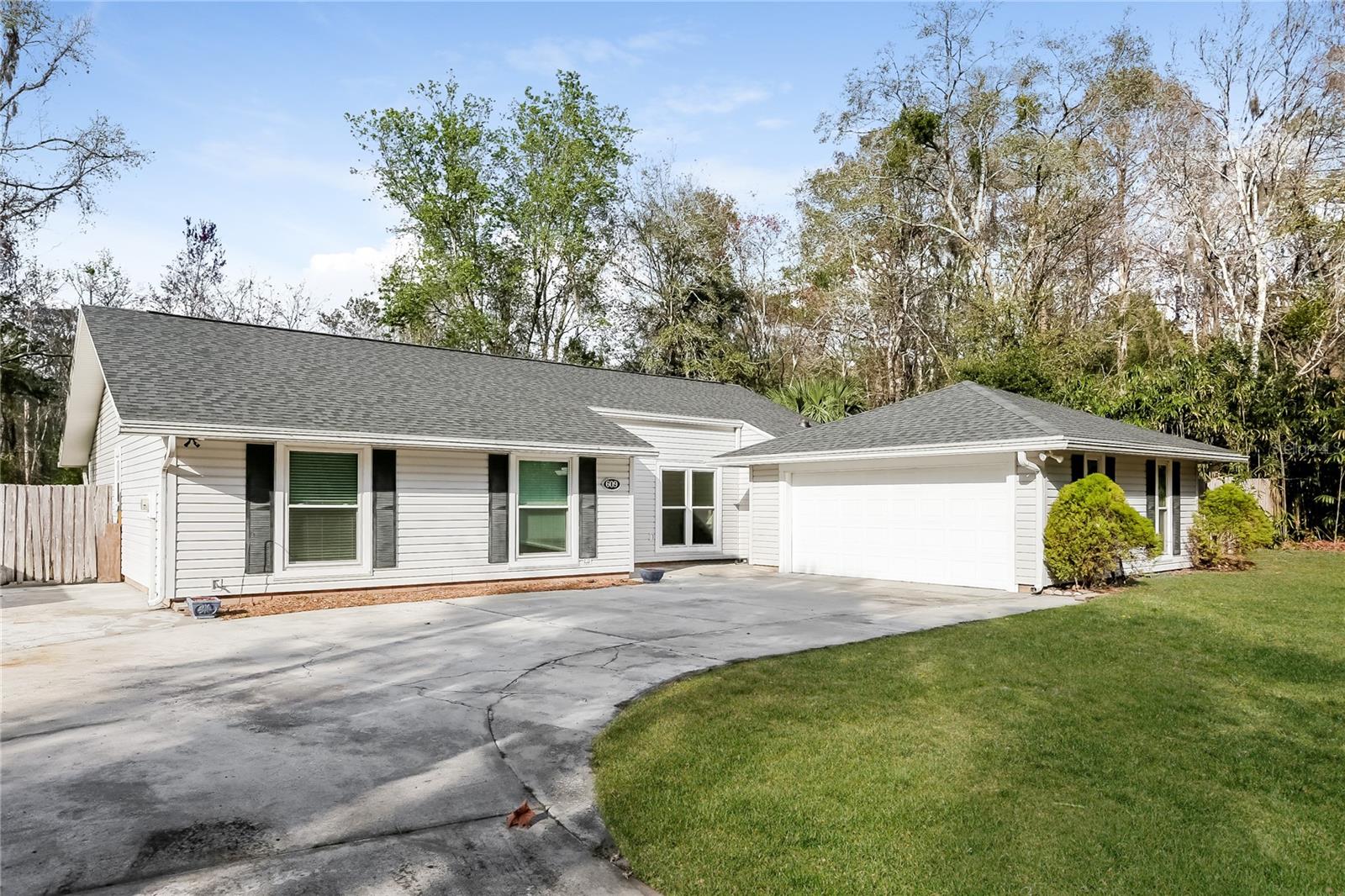 Image 2 of 16 For 609 San Robar Drive