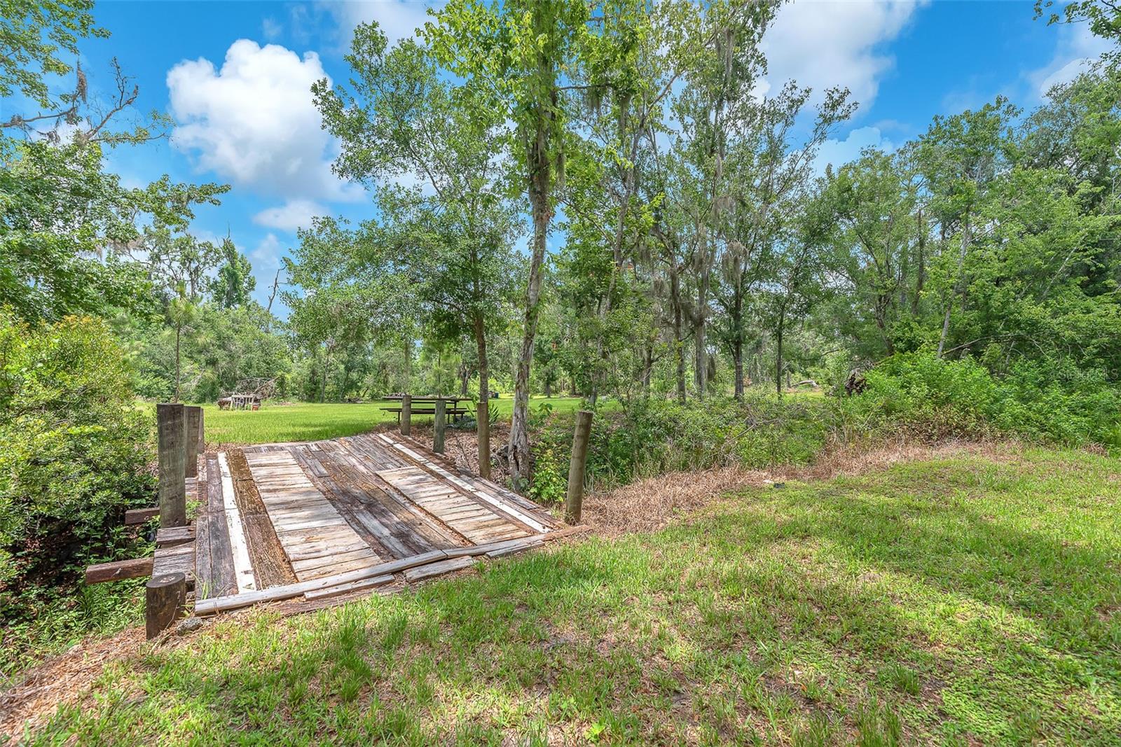 Listing photo id 40 for 32200 Taylor Grade Road