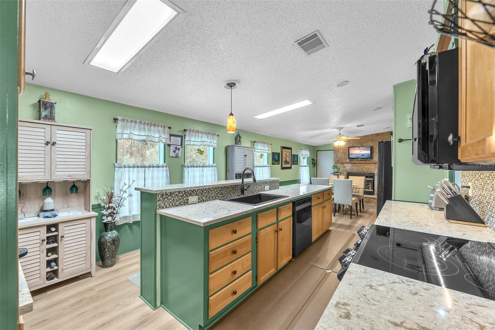 Listing photo id 7 for 32200 Taylor Grade Road