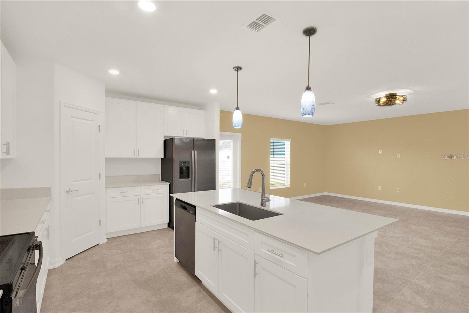 Image 11 of 45 For 271 Inman Boulevard