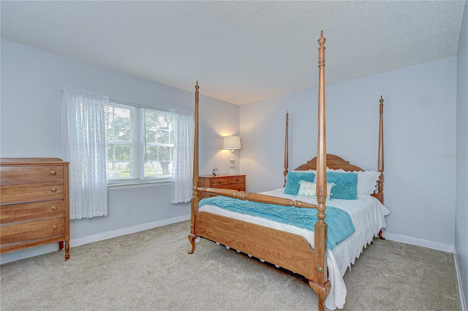 Image 15 of 28 For 4801 Airport Road 211