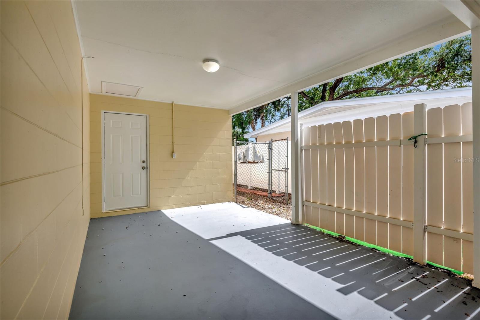 Image 19 of 27 For 4714 Vasconia Street