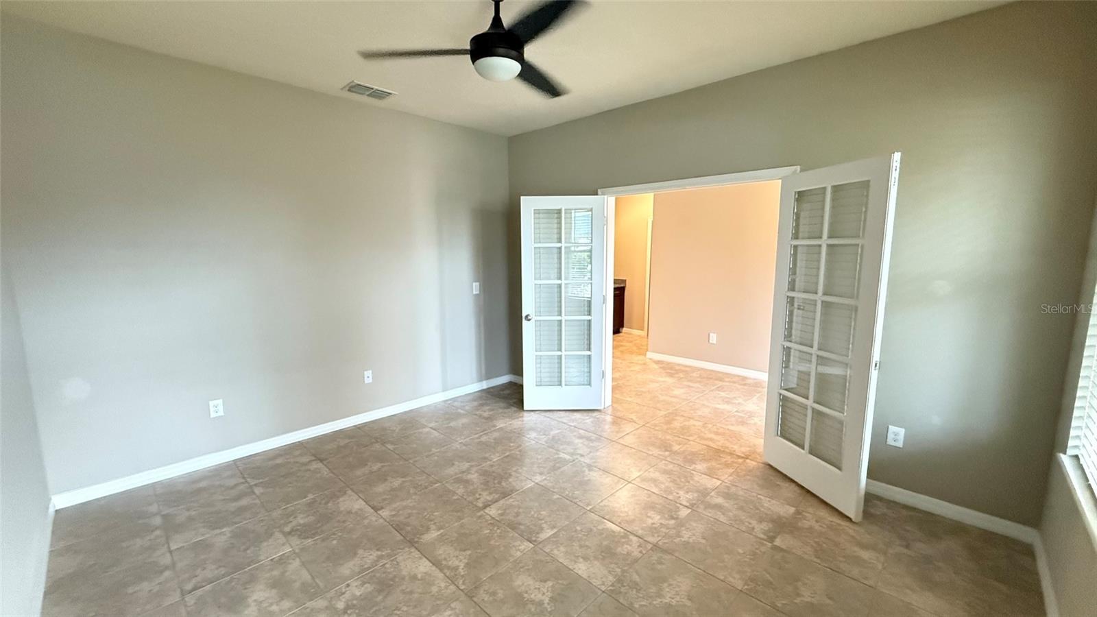 Image 11 of 42 For 32612 Harmony Oaks Drive