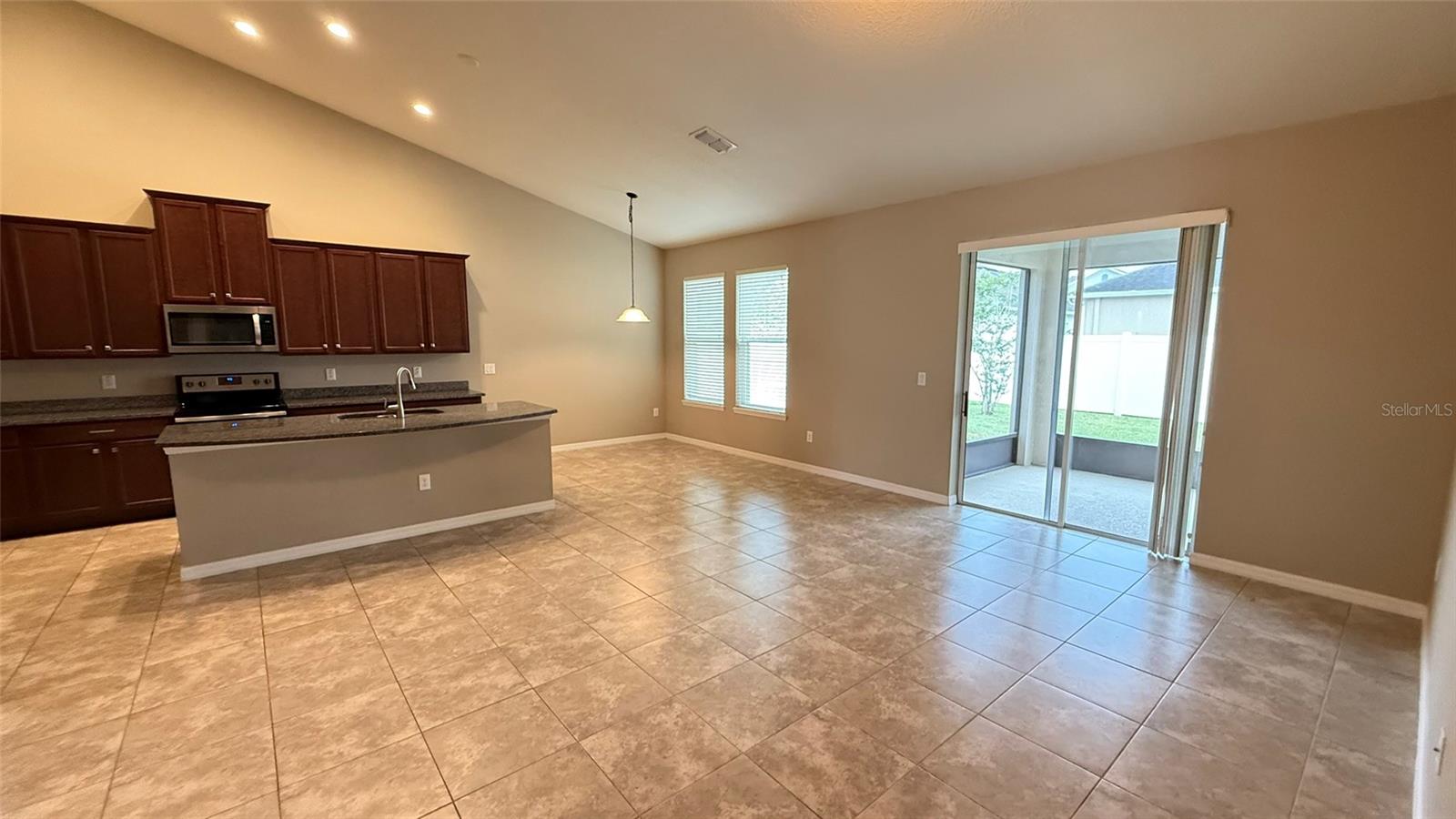Image 17 of 42 For 32612 Harmony Oaks Drive